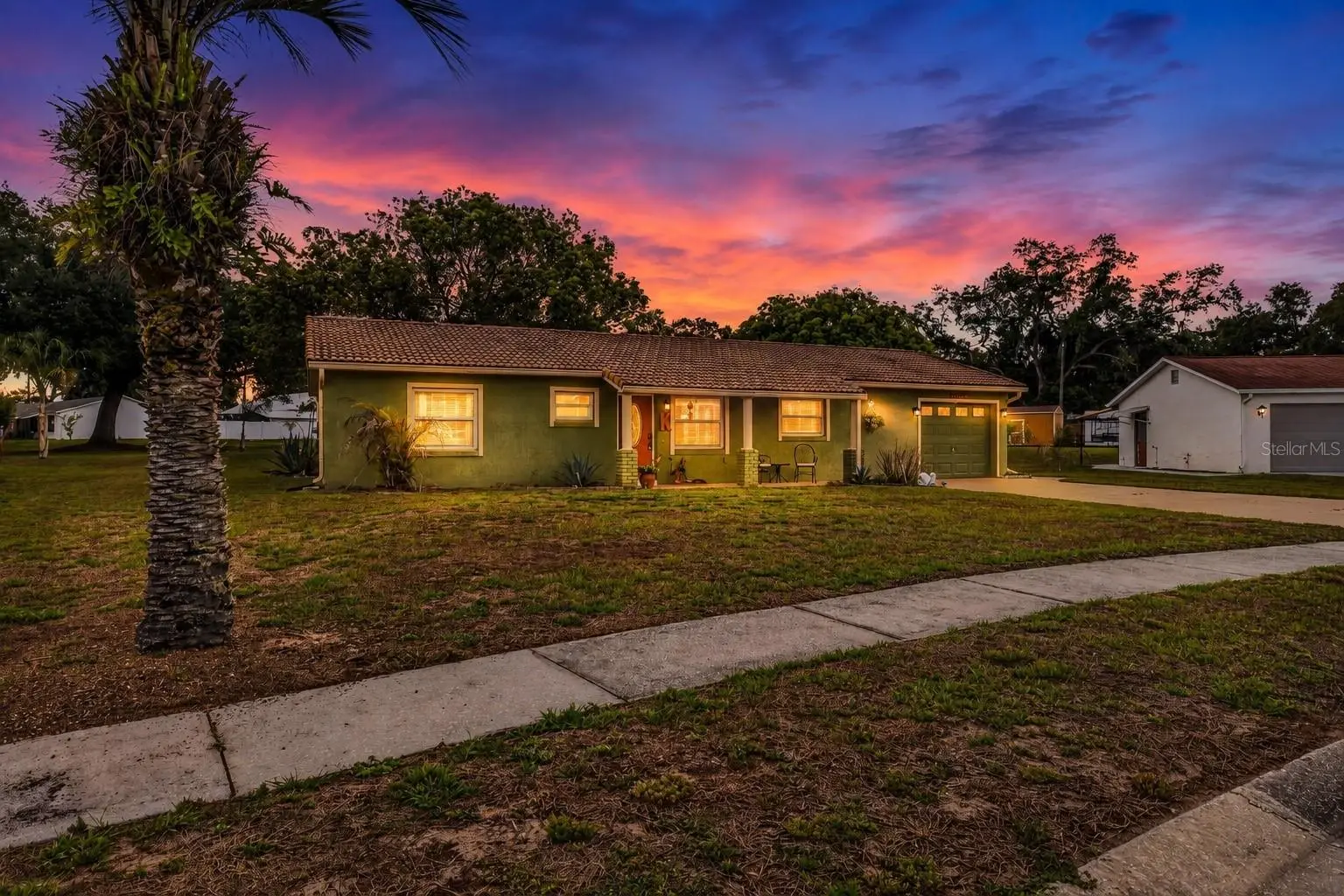 8429 Jacqueline Court, FL