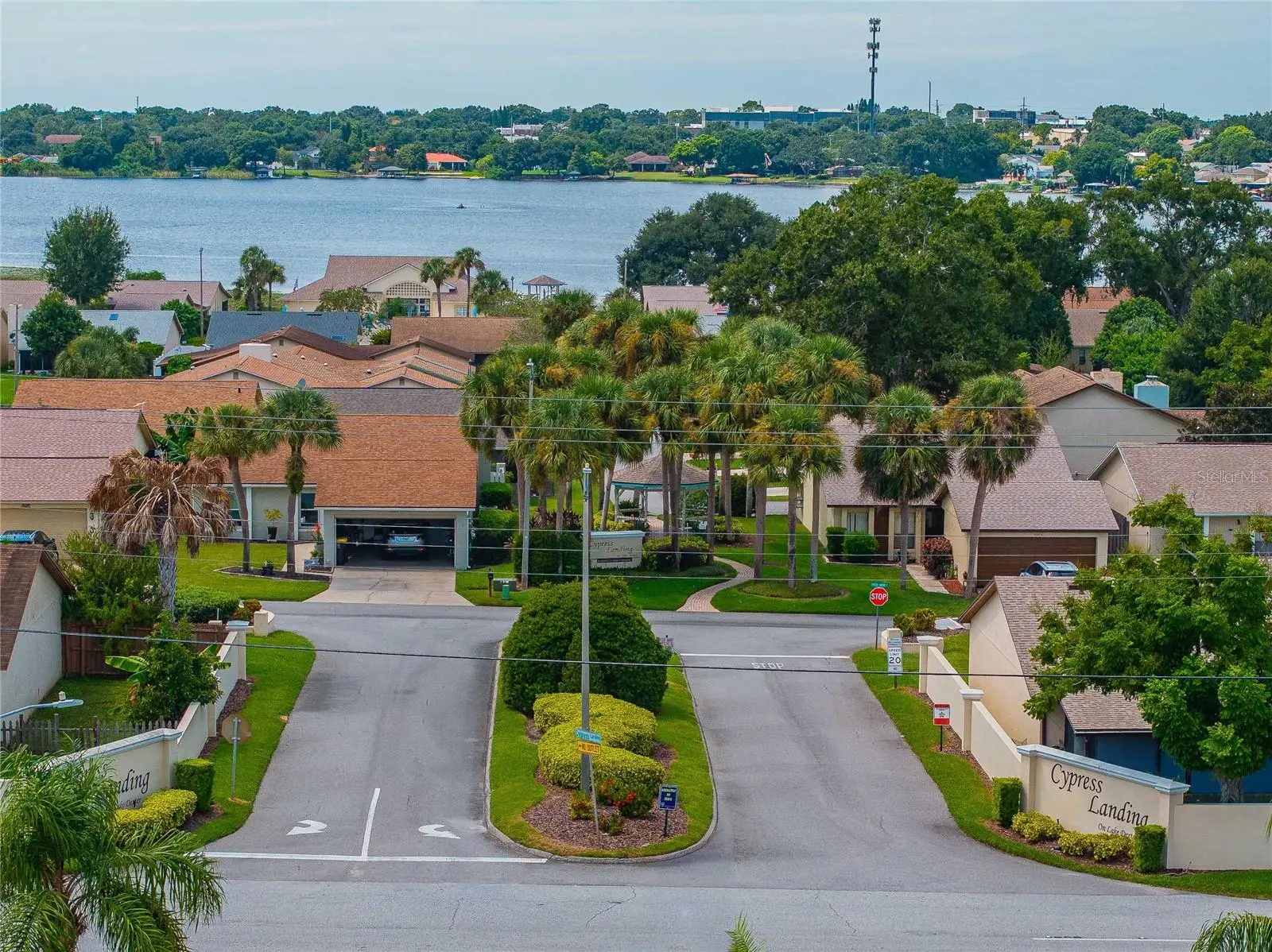 4114 Fishermans Landing, FL