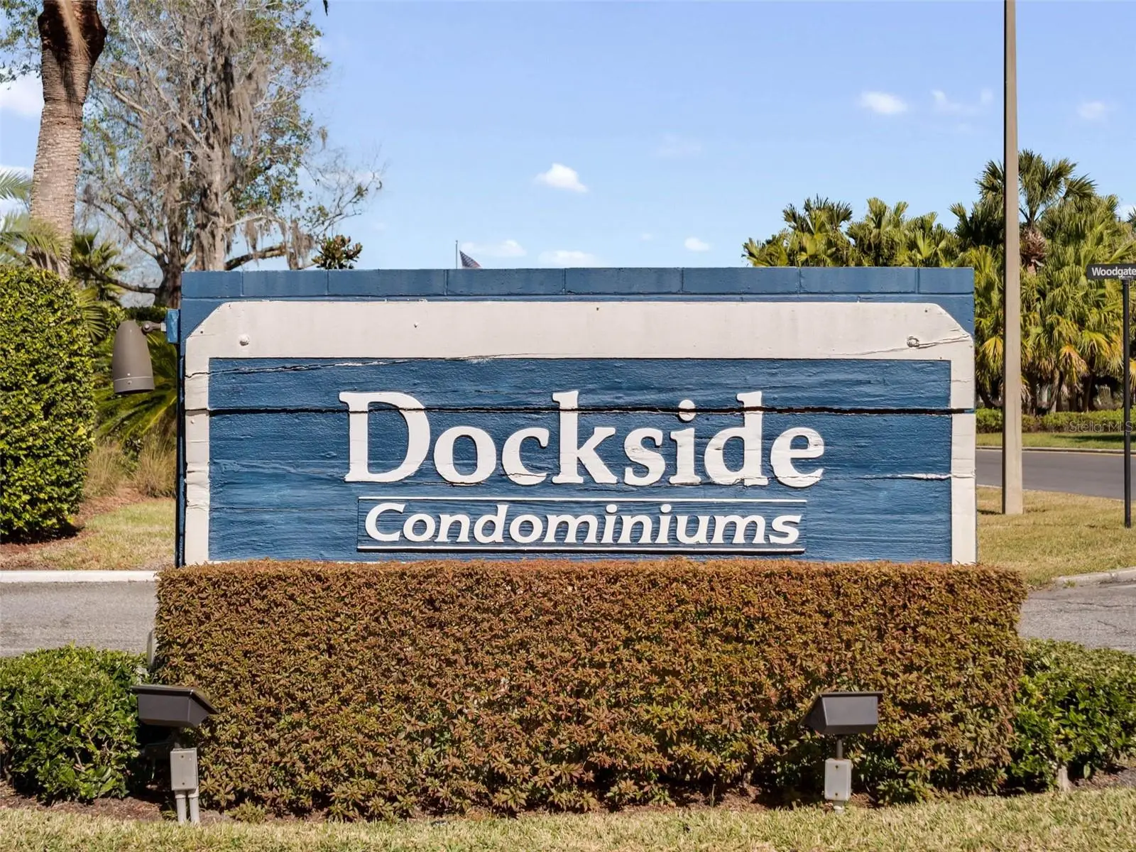 2564 Woodgate Boulevard, FL