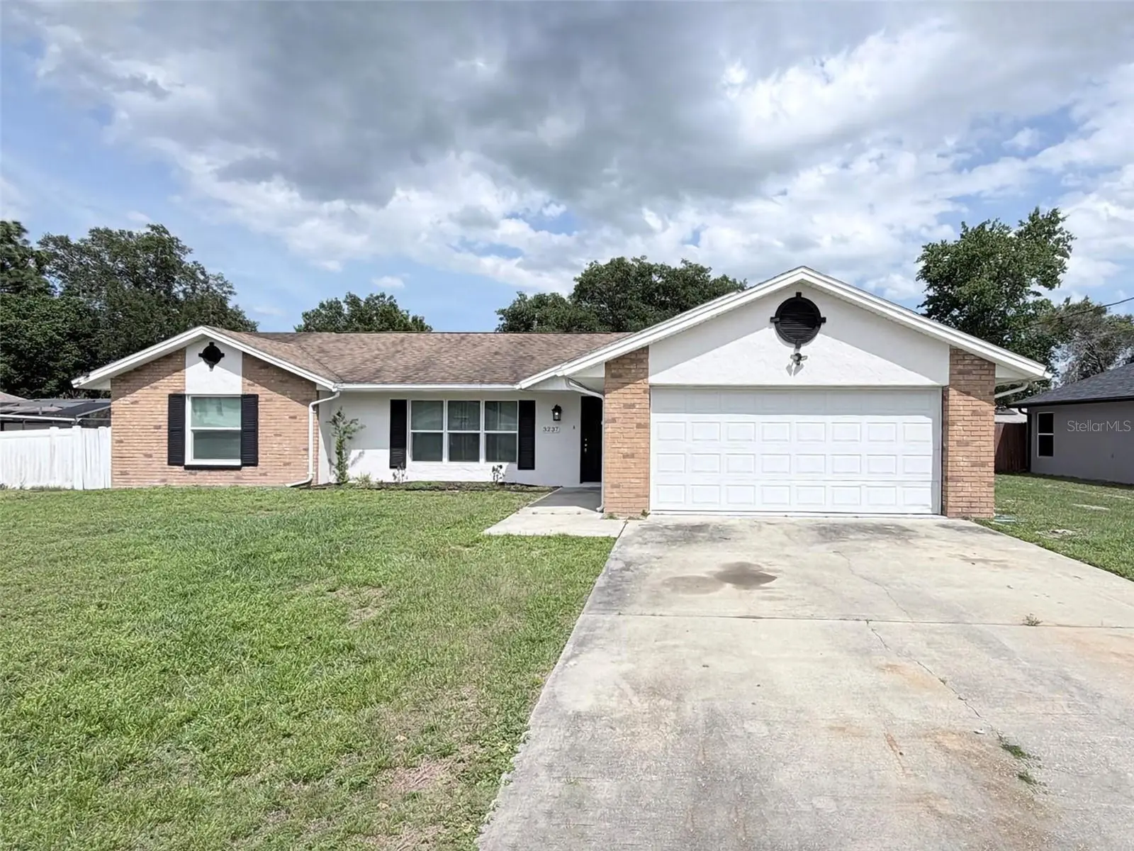 3237 London Avenue, FL