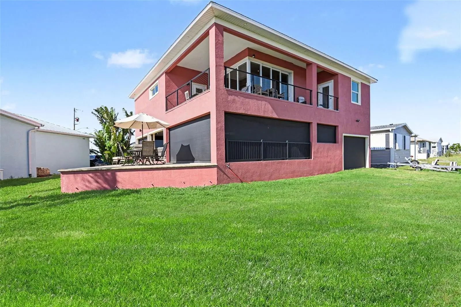 604 Tahiti Court, FL