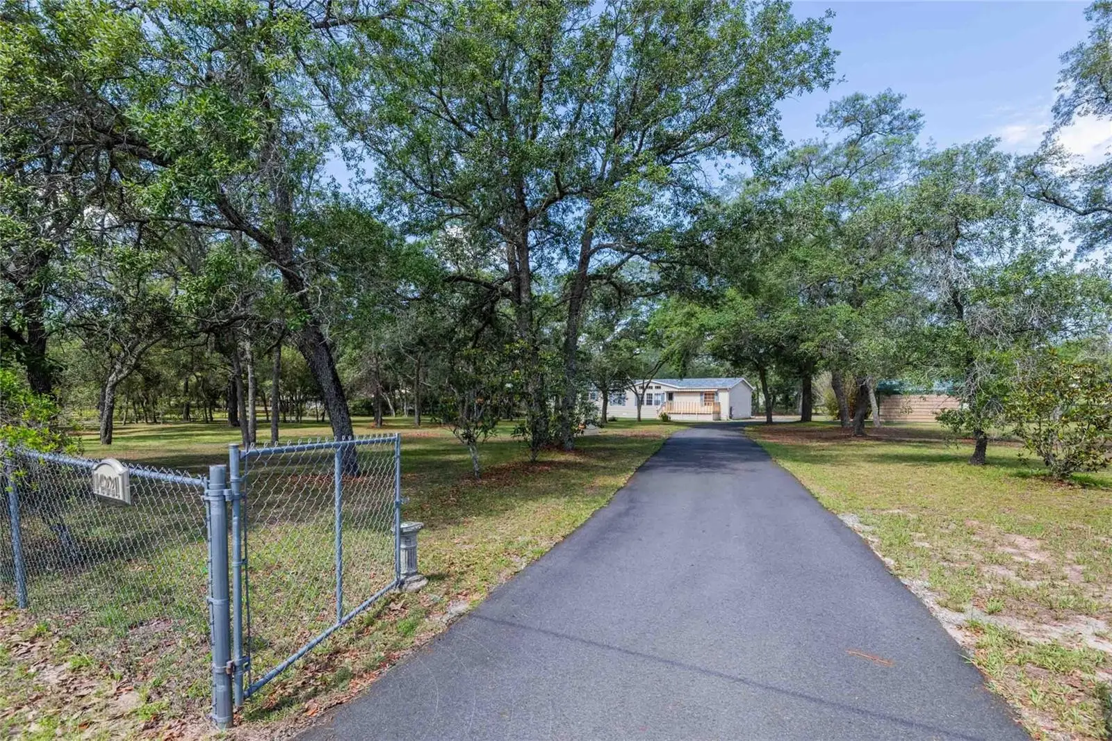14221 Hurricane Drive, FL