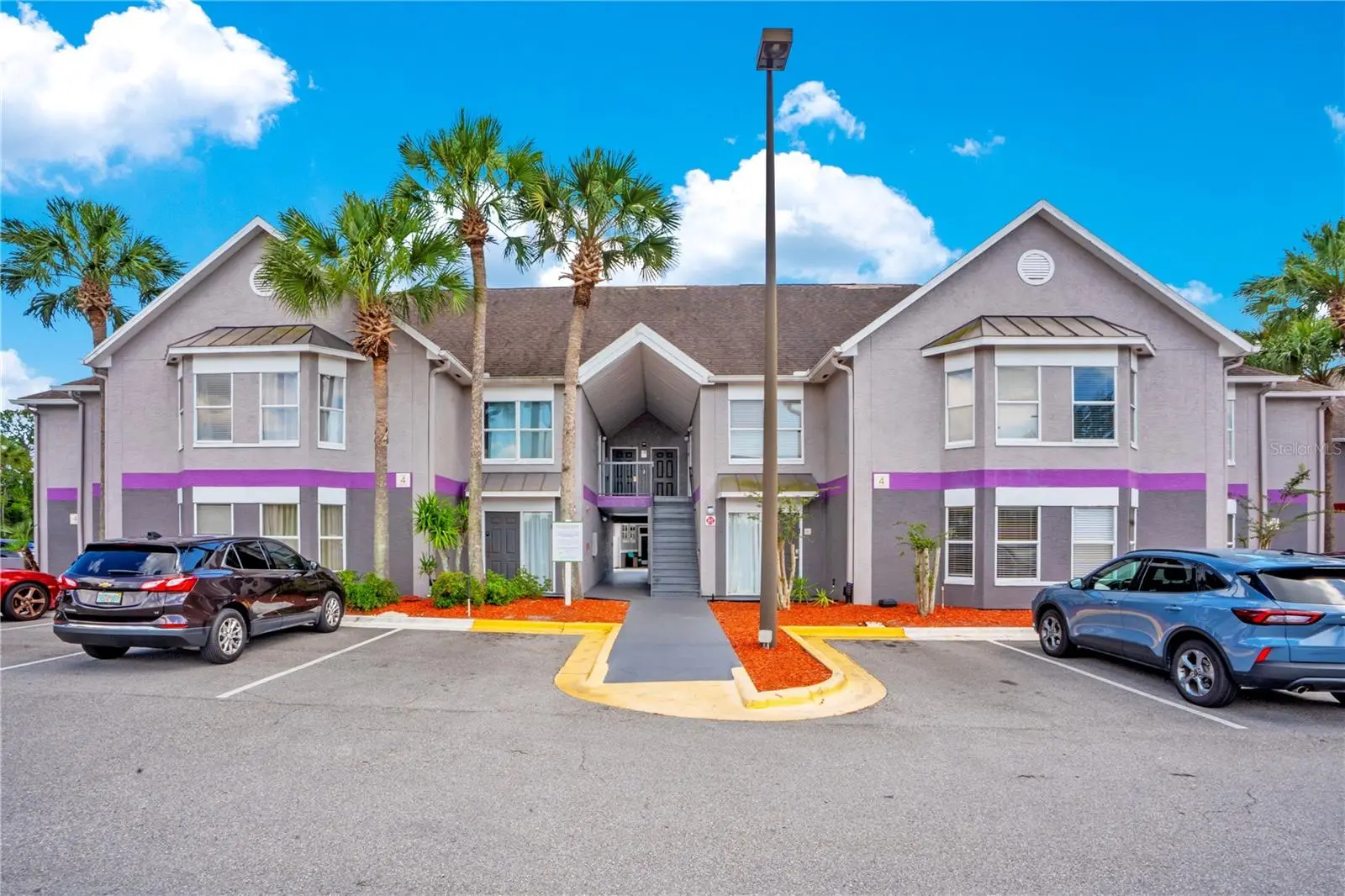 3100 Parkway Blvd #424