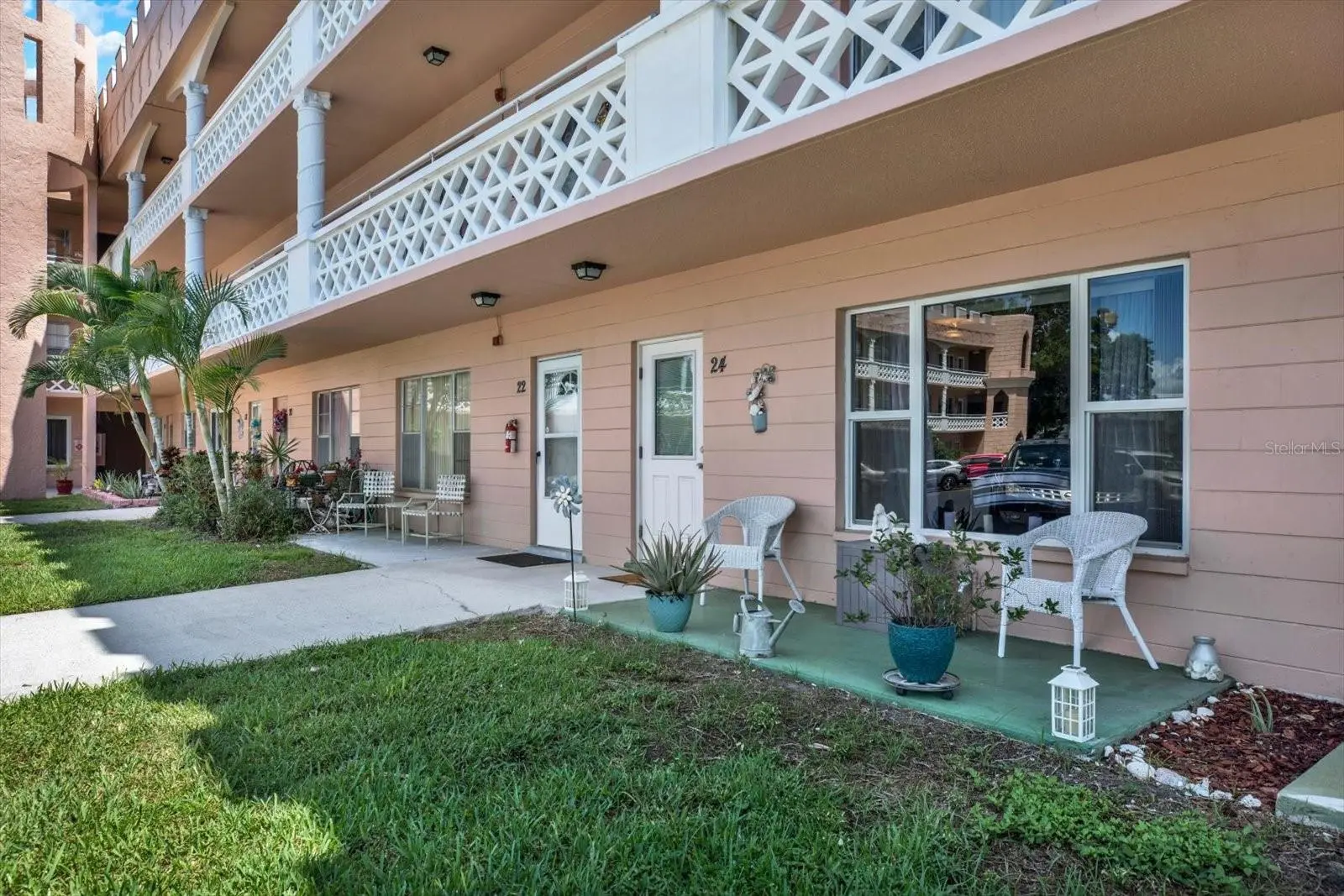 2458 Columbia Drive, FL