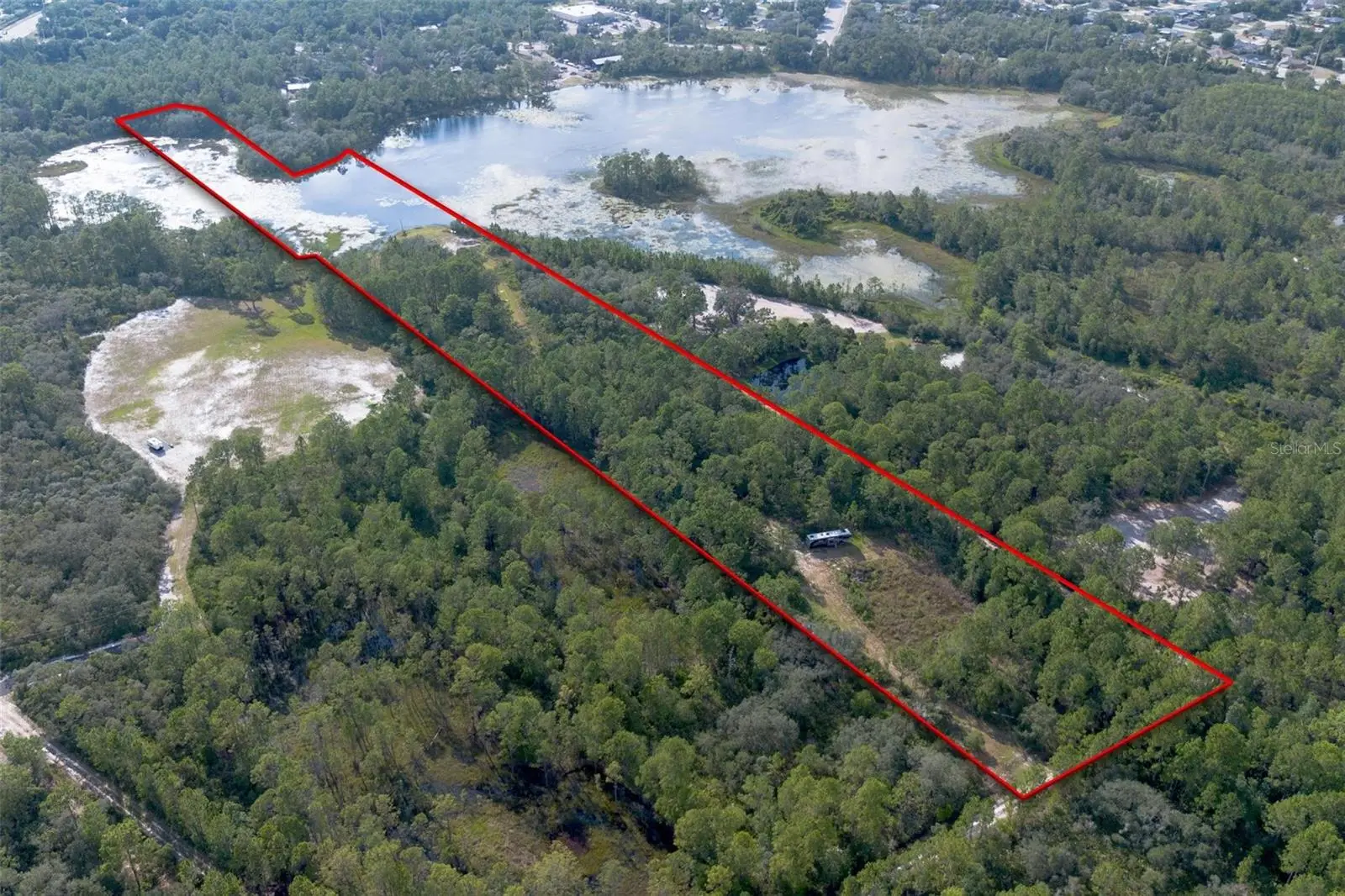 826 Frontier Trail, FL