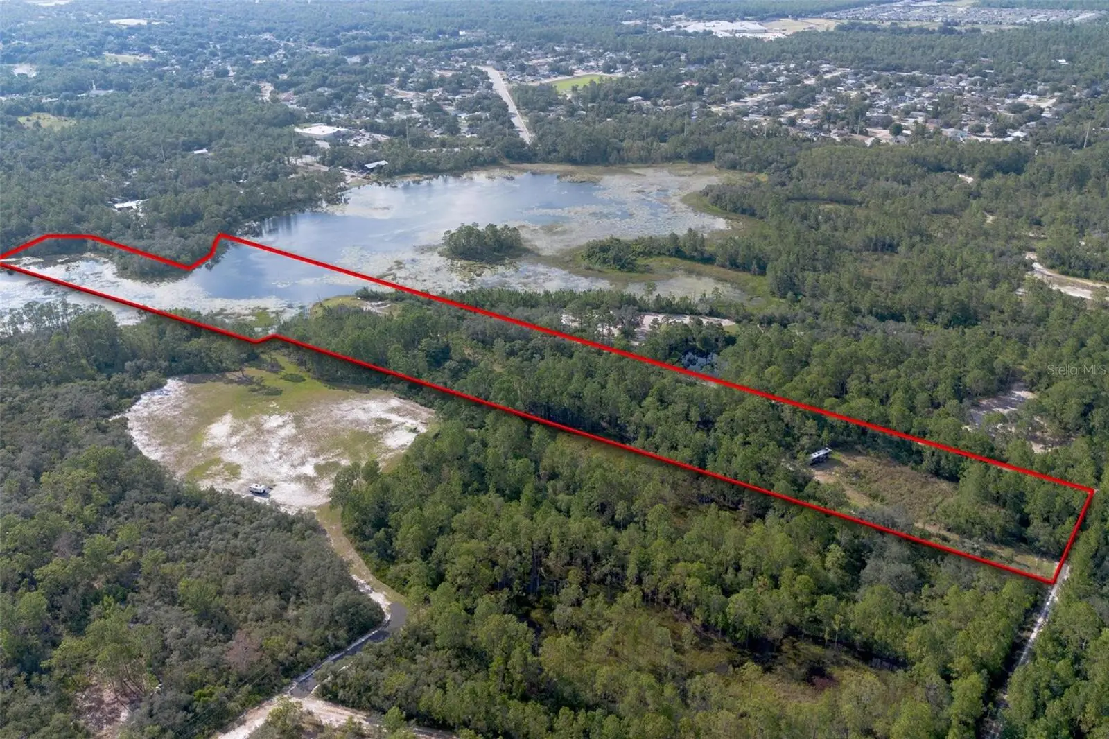 826 Frontier Trail, FL