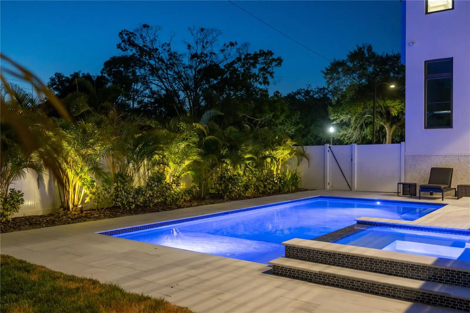 2926 Coffee Pot Boulevard, FL