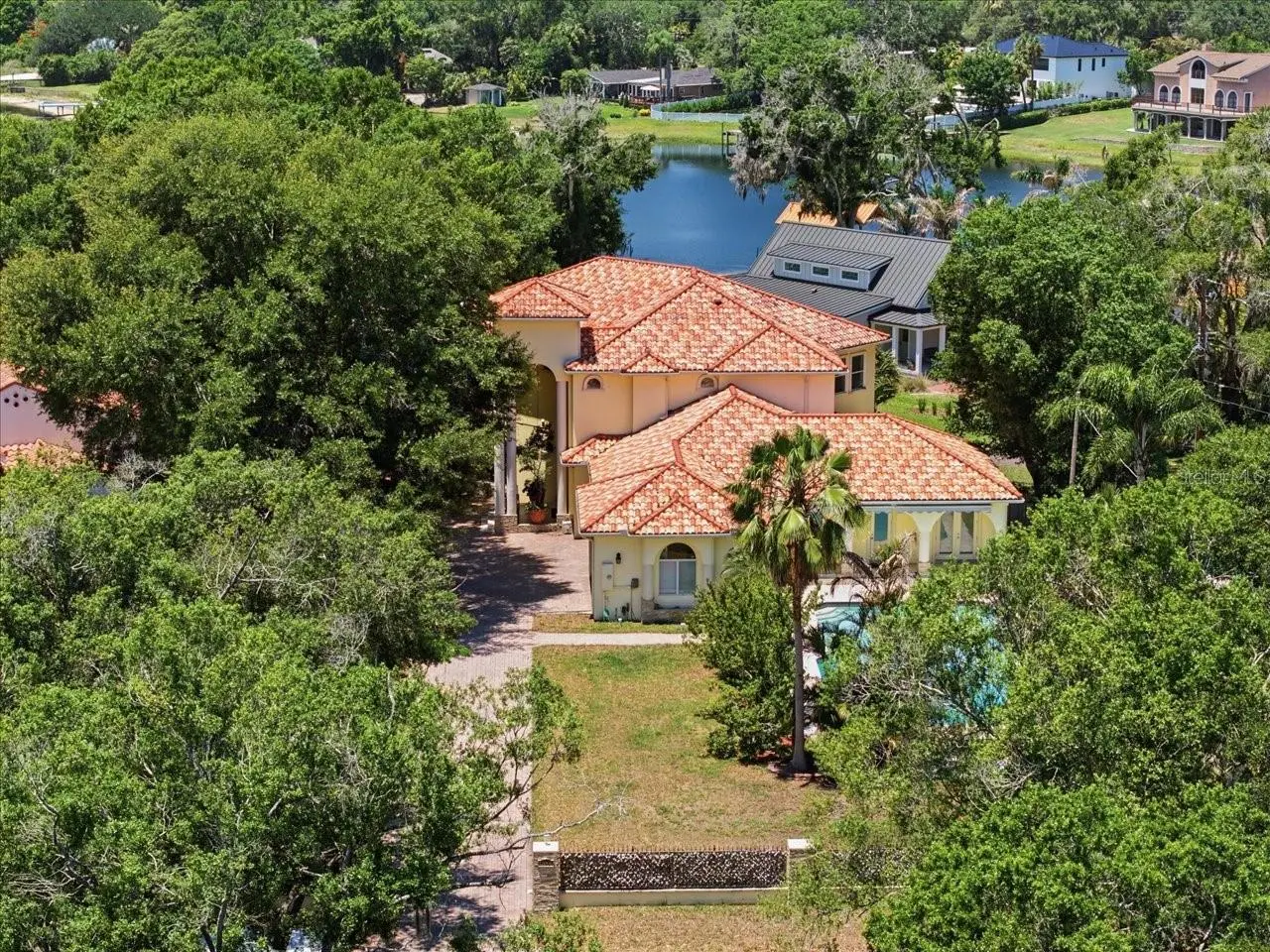 12006 Waterside Court, FL