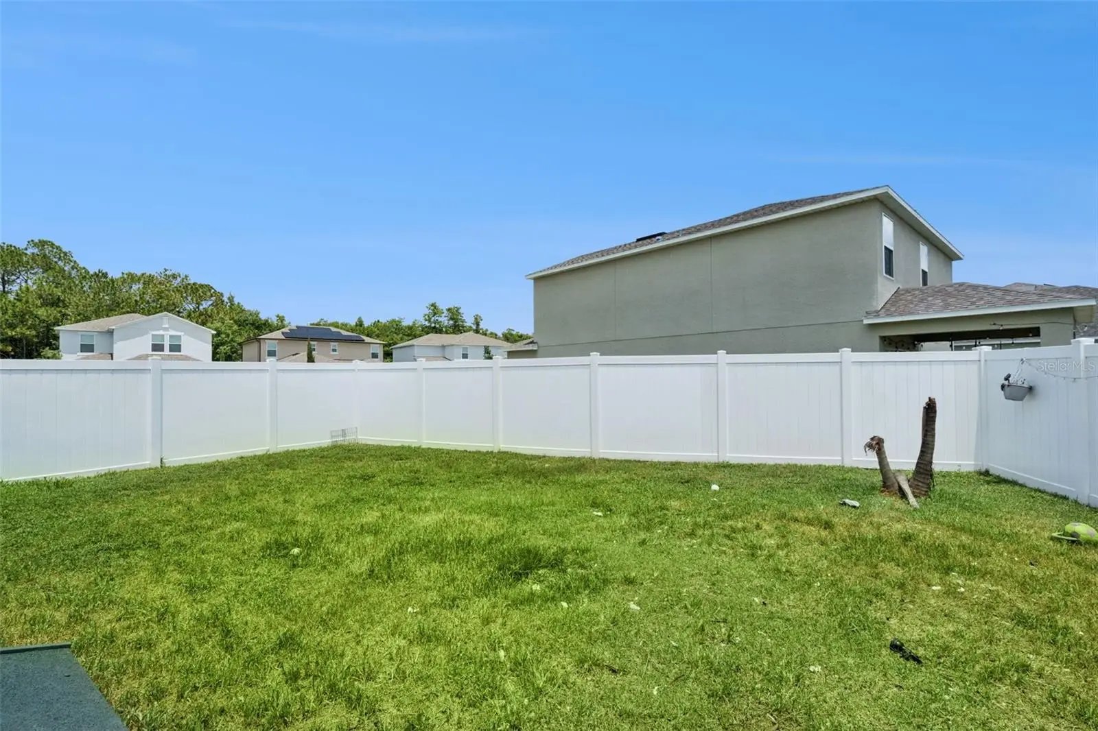 584 Pink Ibis Bend, FL