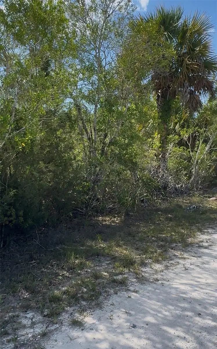 18455 Quiet Road, FL