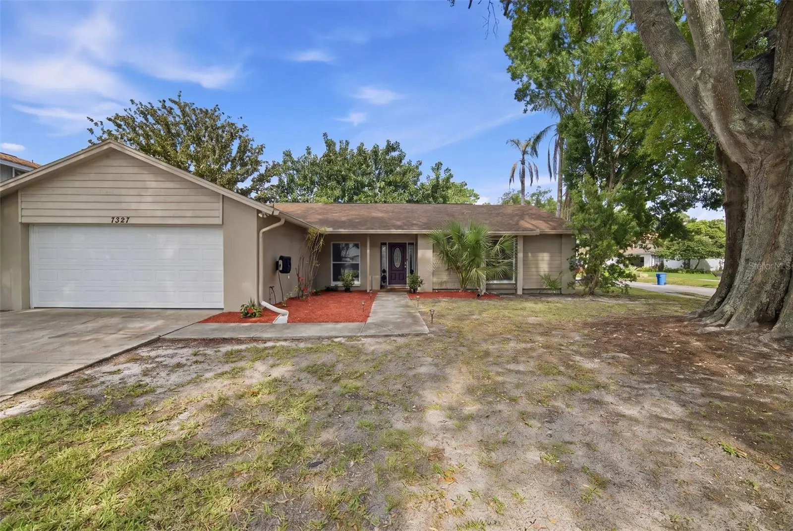 7327 Sunshine Circle, FL