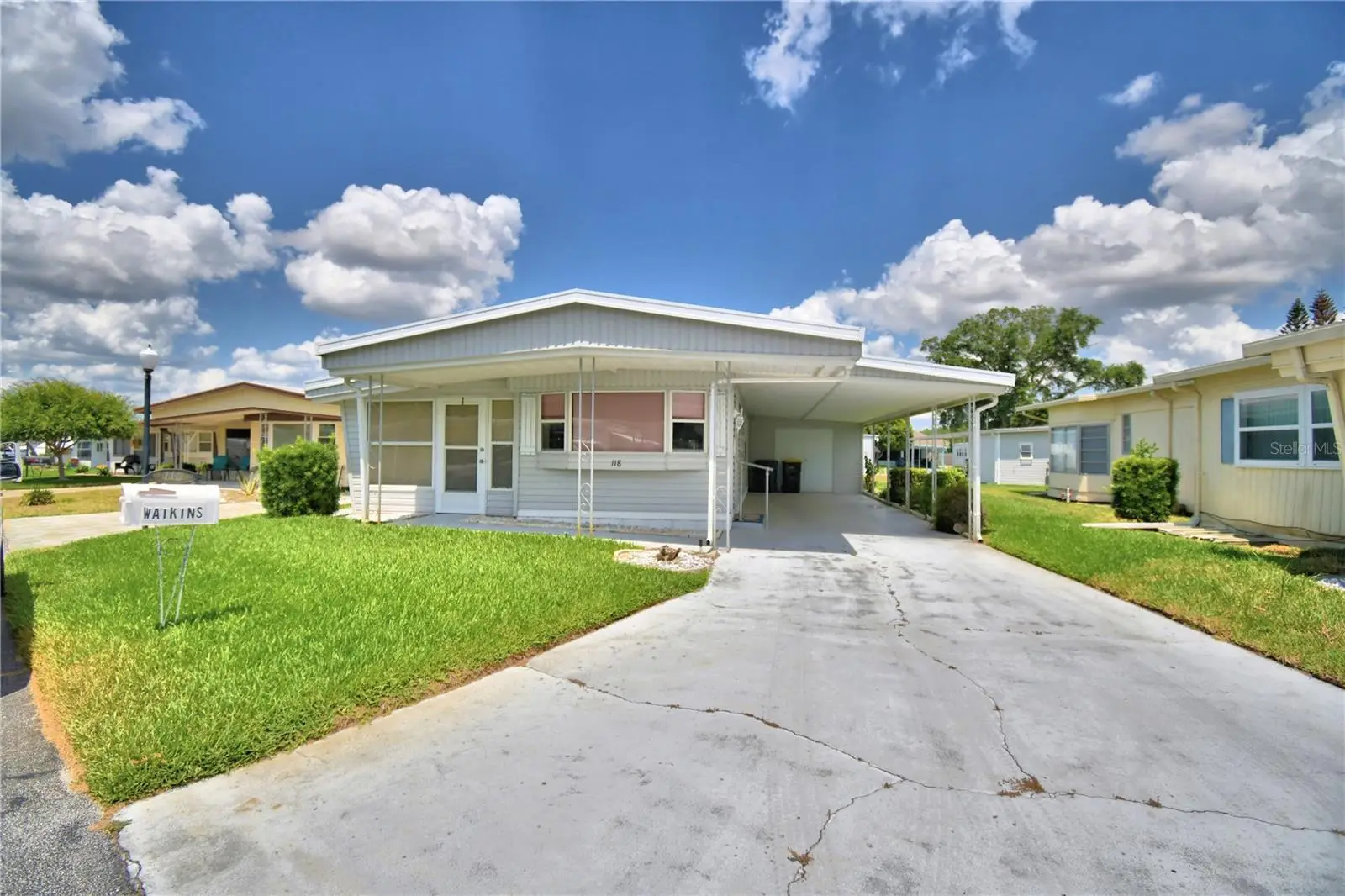 118 Paradise Lane, FL