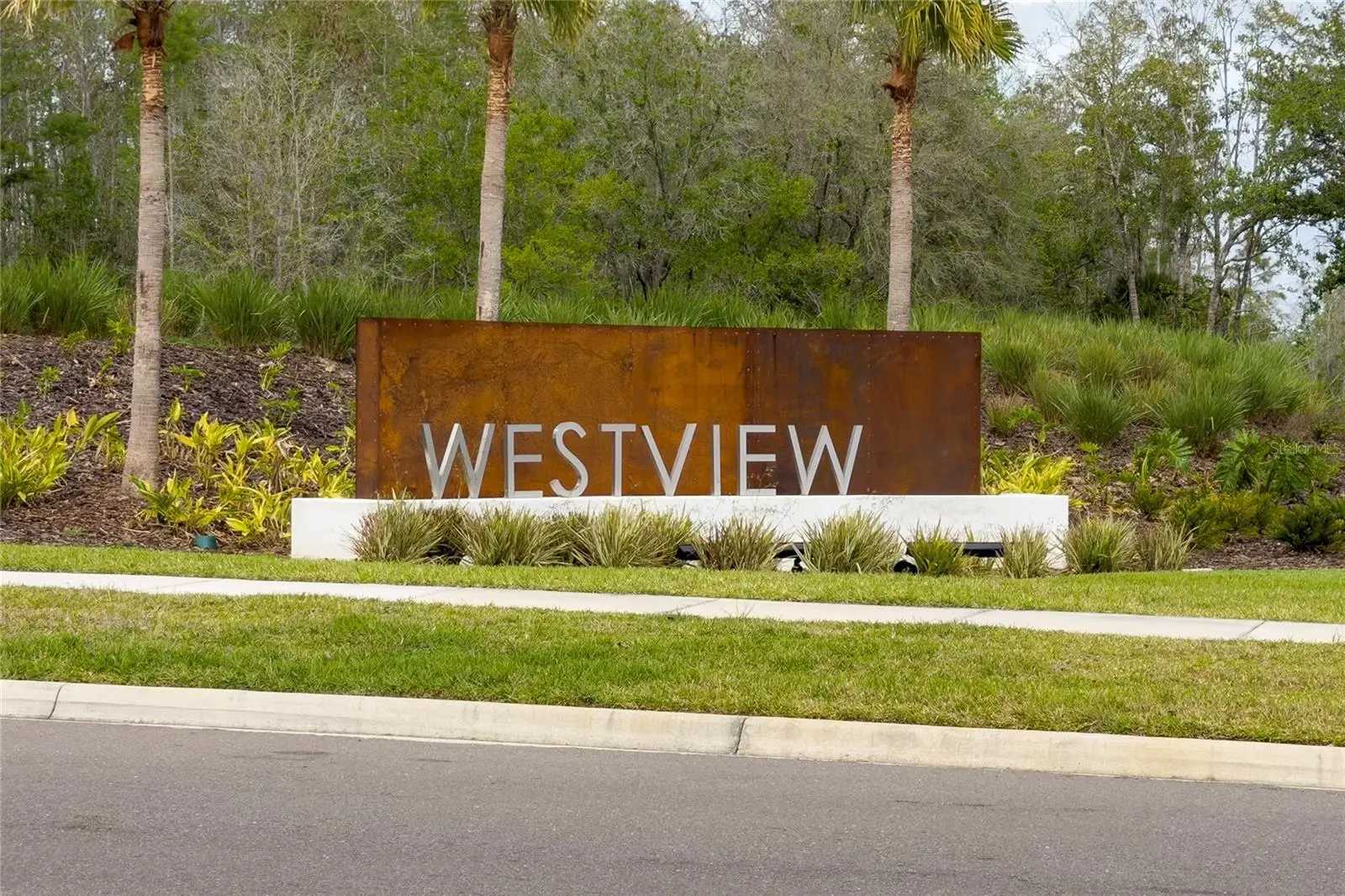 2060 Viewfinder Street, FL