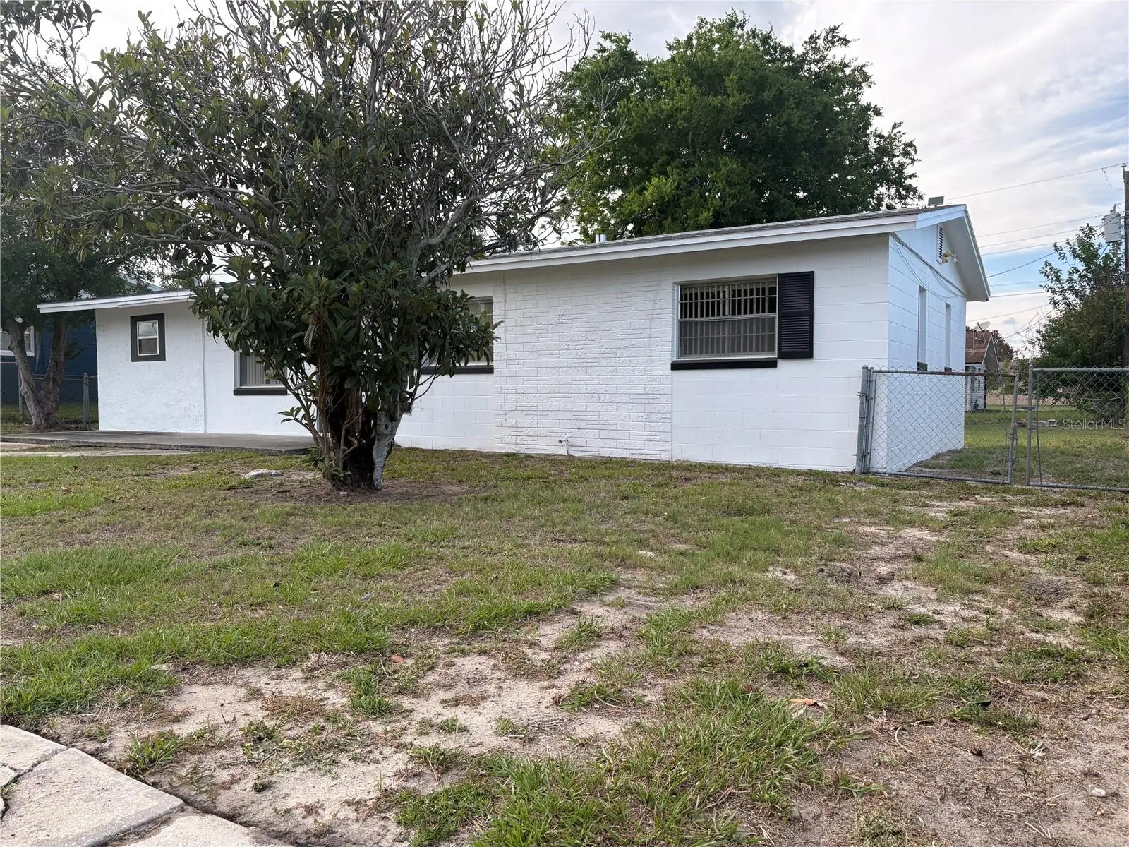 2240 White Sands Drive, FL