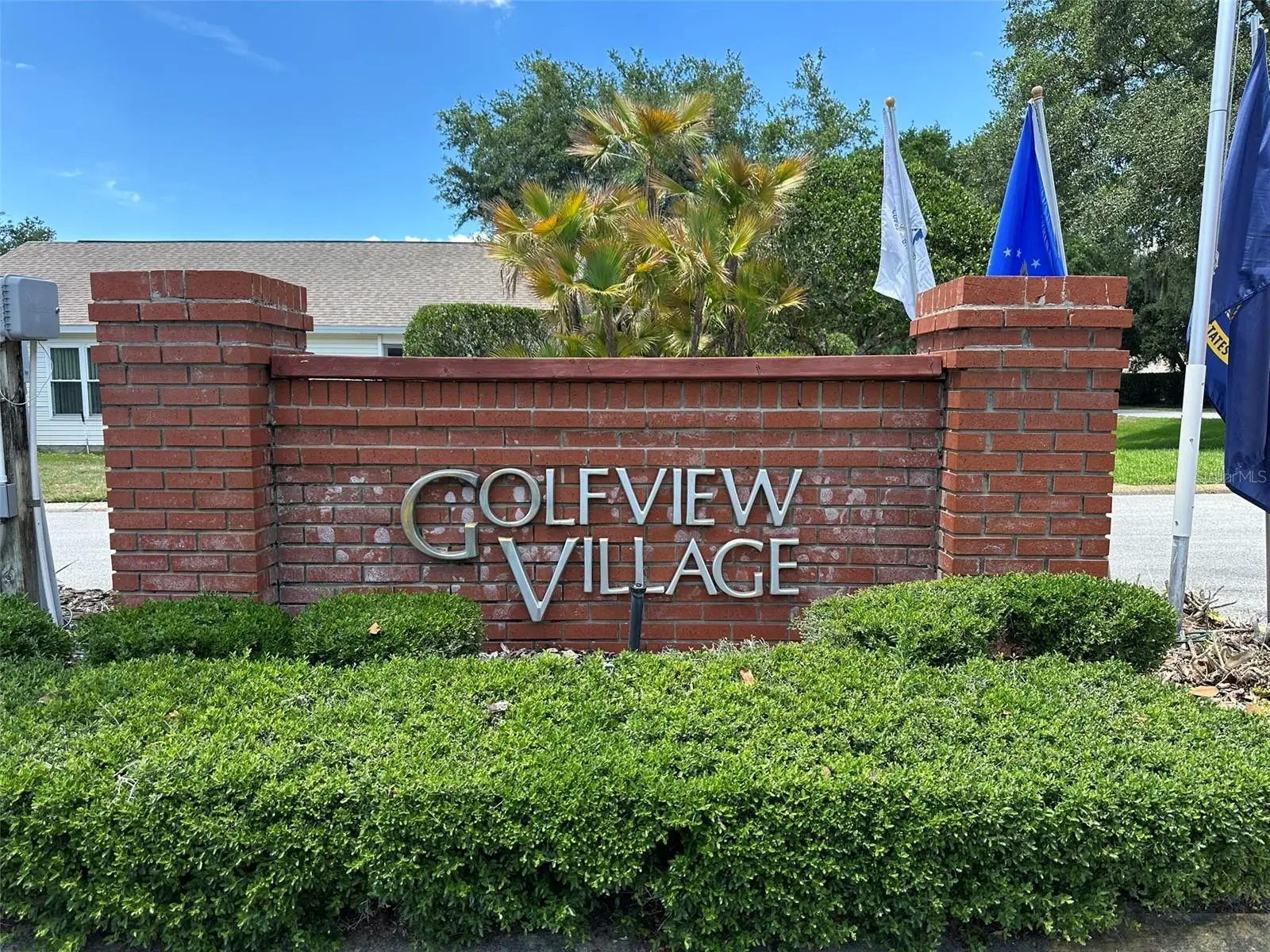 25335 Cranes Roost Circle, FL