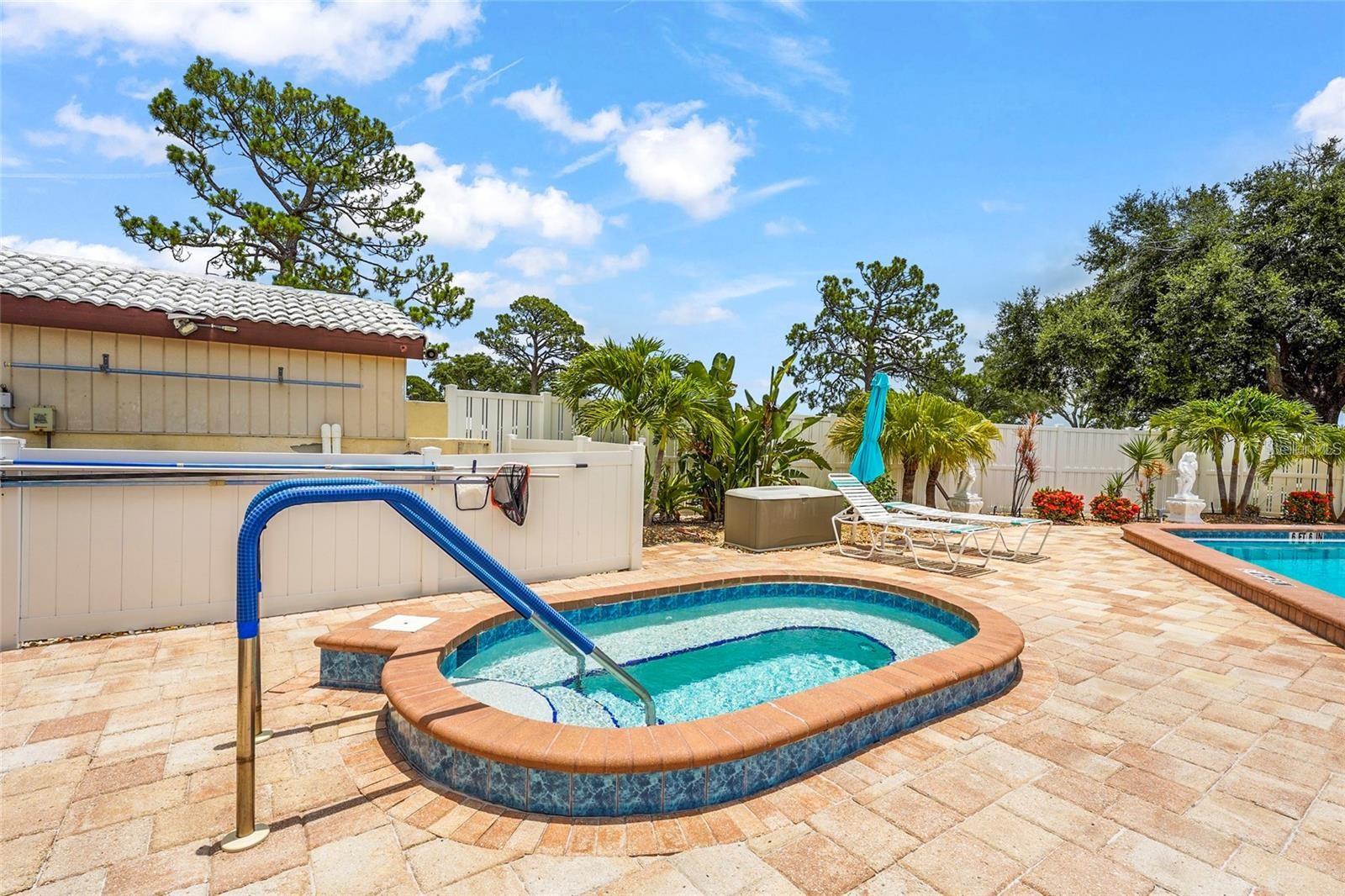 14 Idle Sands Drive, FL