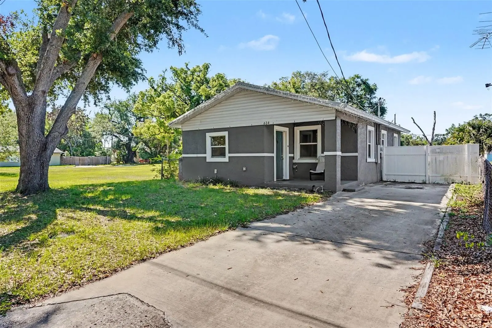 614 6th Street, FL