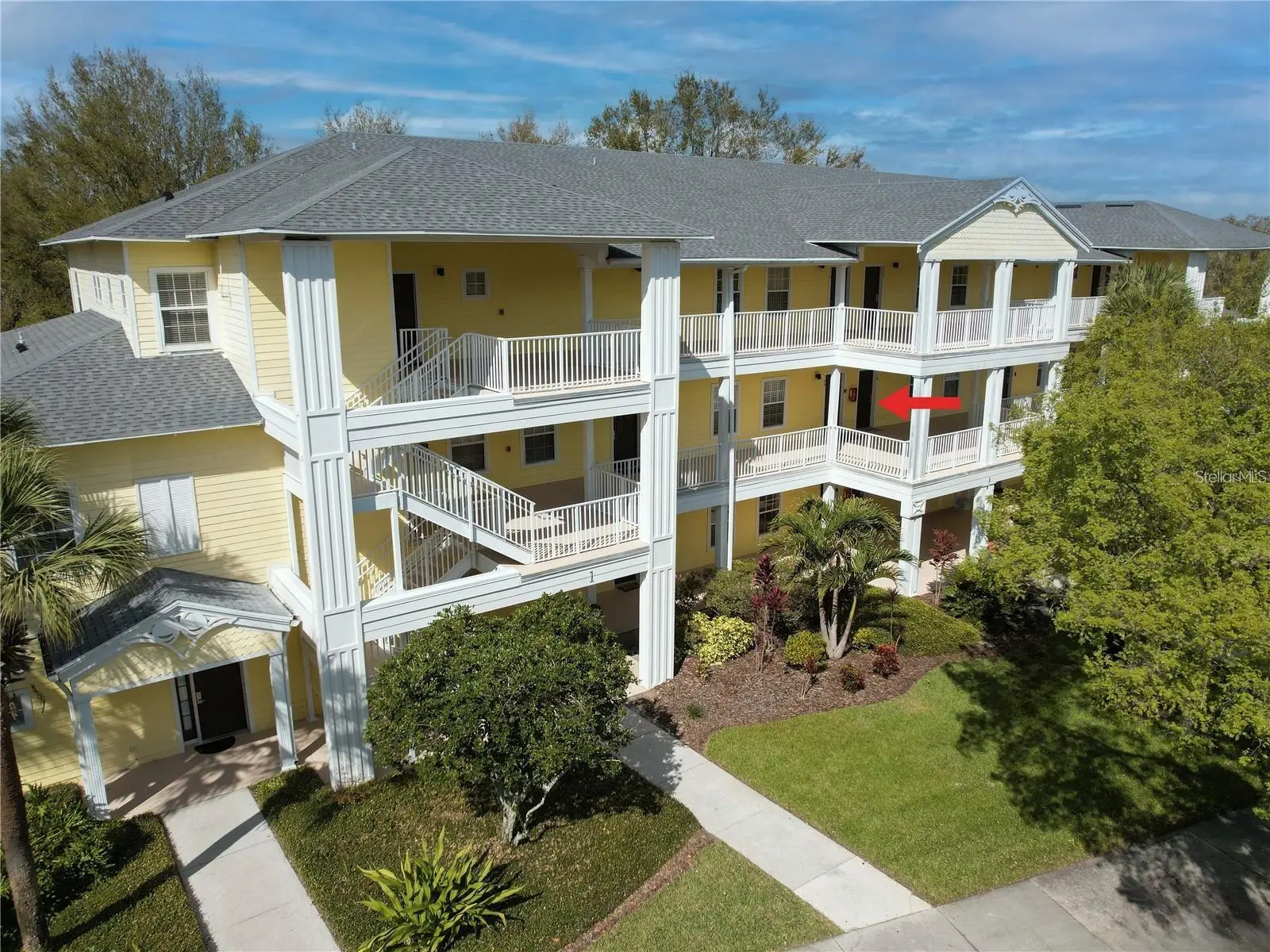 709 Lucaya Loop, FL