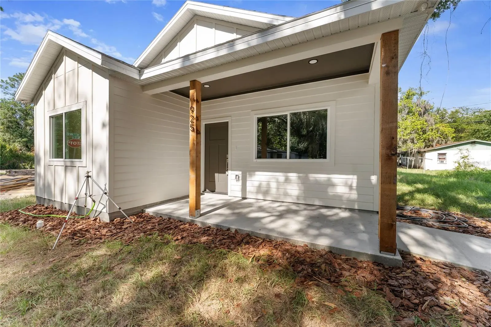 925 17th Drive, FL