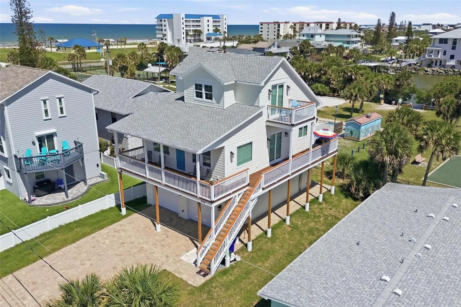 856 Ladyfish Avenue, FL