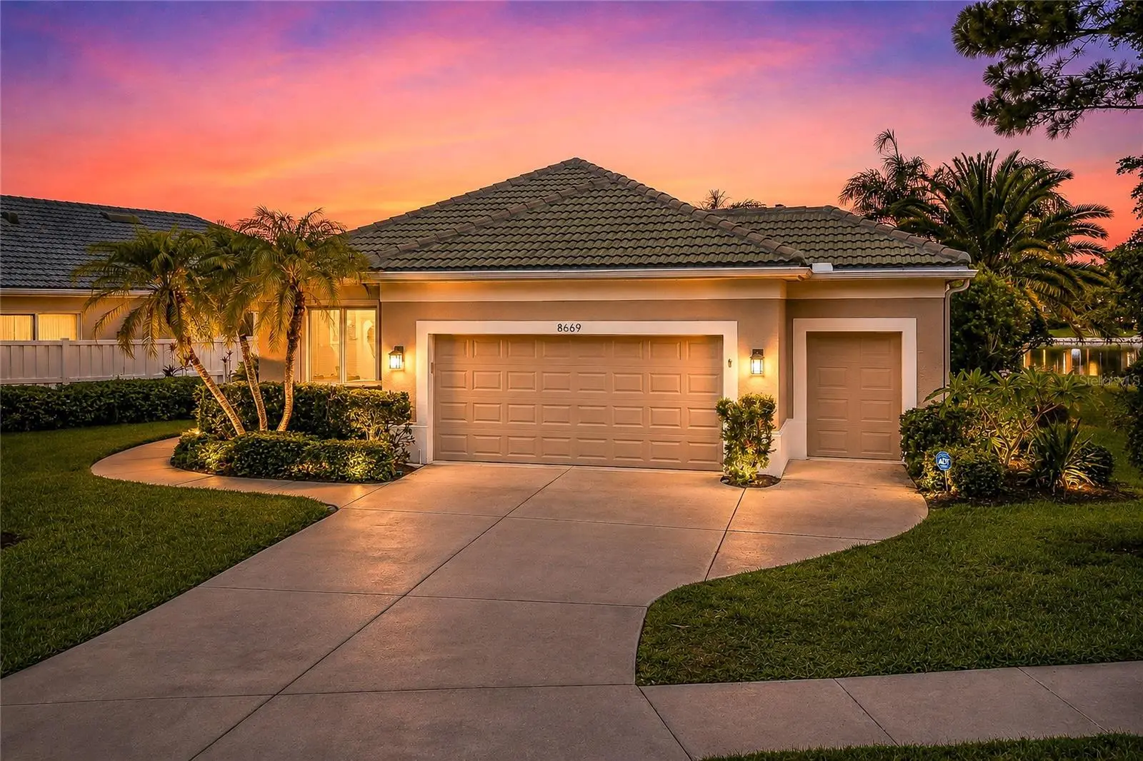 8669 54th Avenue Circle, FL