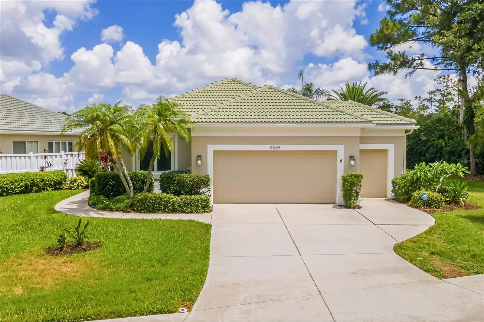 8669 54th Avenue Circle, FL