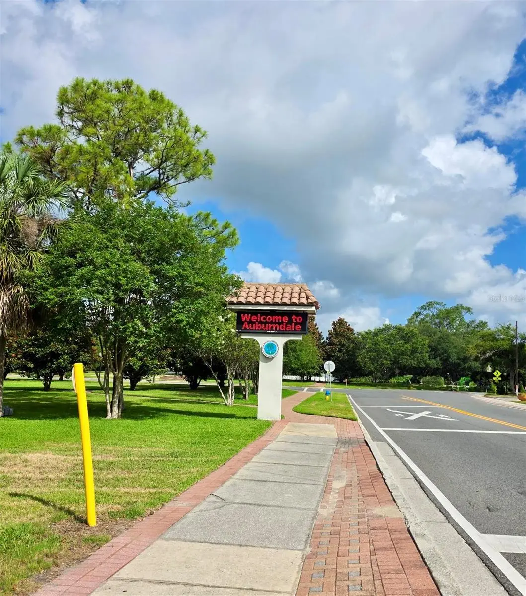 208 Center Street, FL