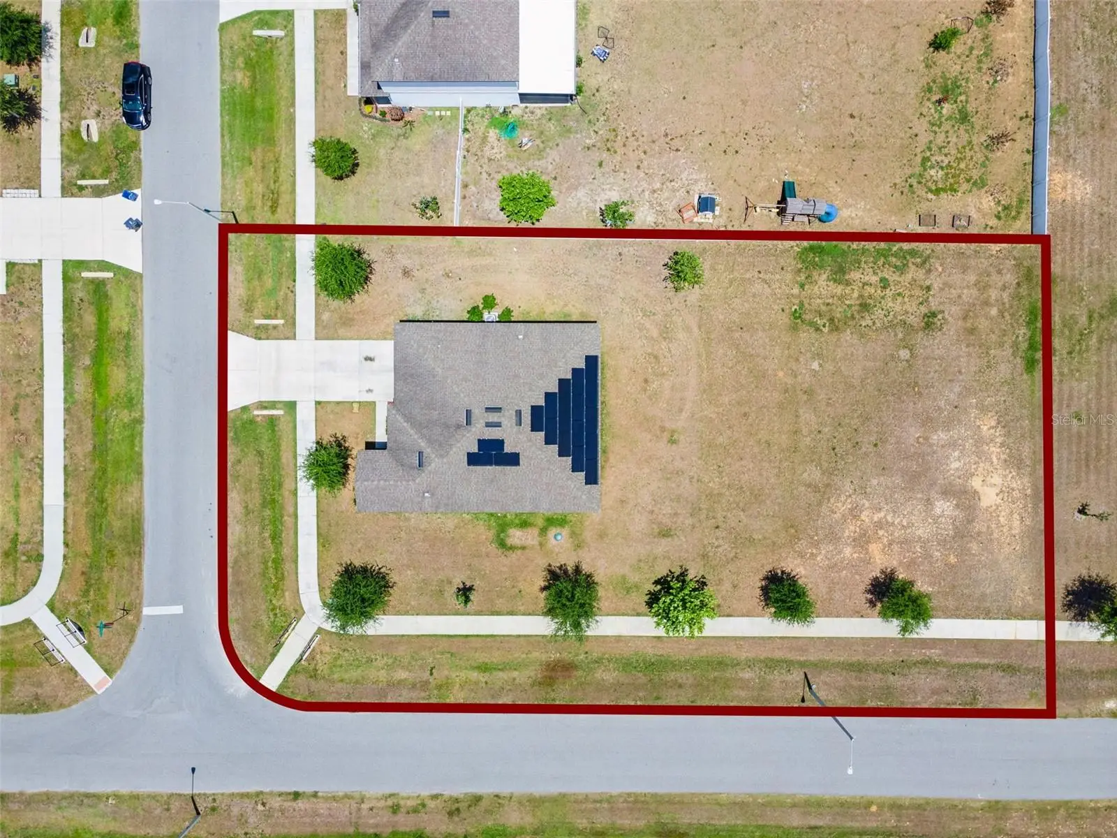903 Shimmering Oaks Lane, FL