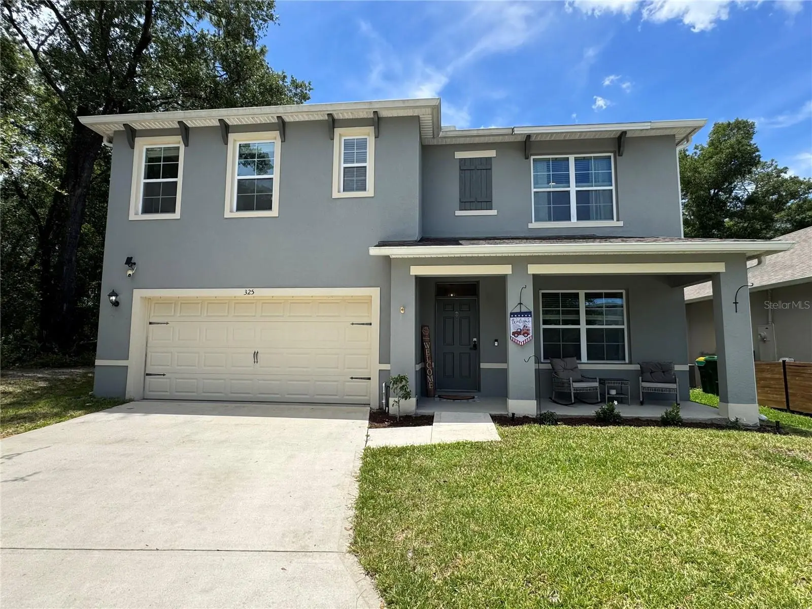 325 Charles Drive, FL