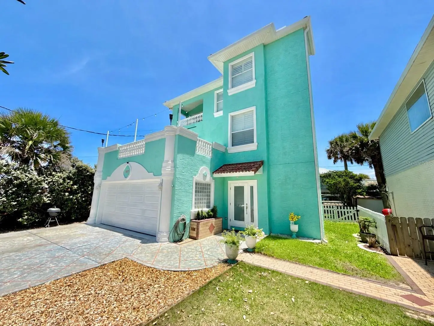 107 6th Street, FL