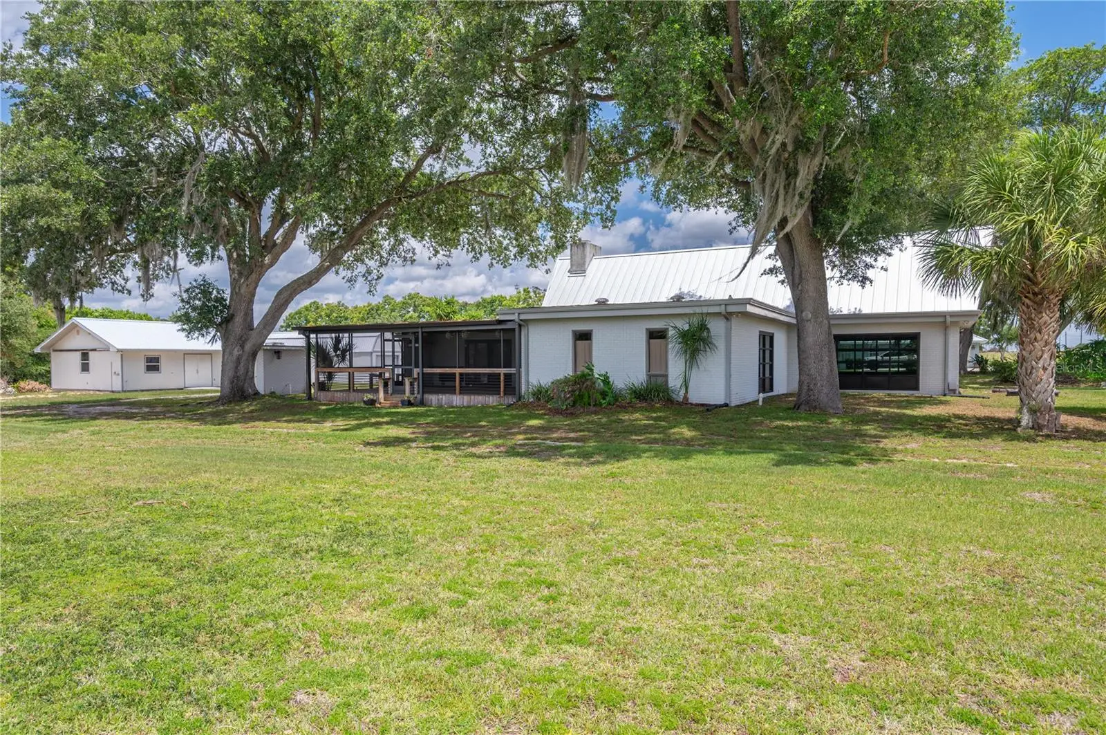 1325 Thornburg Road, FL