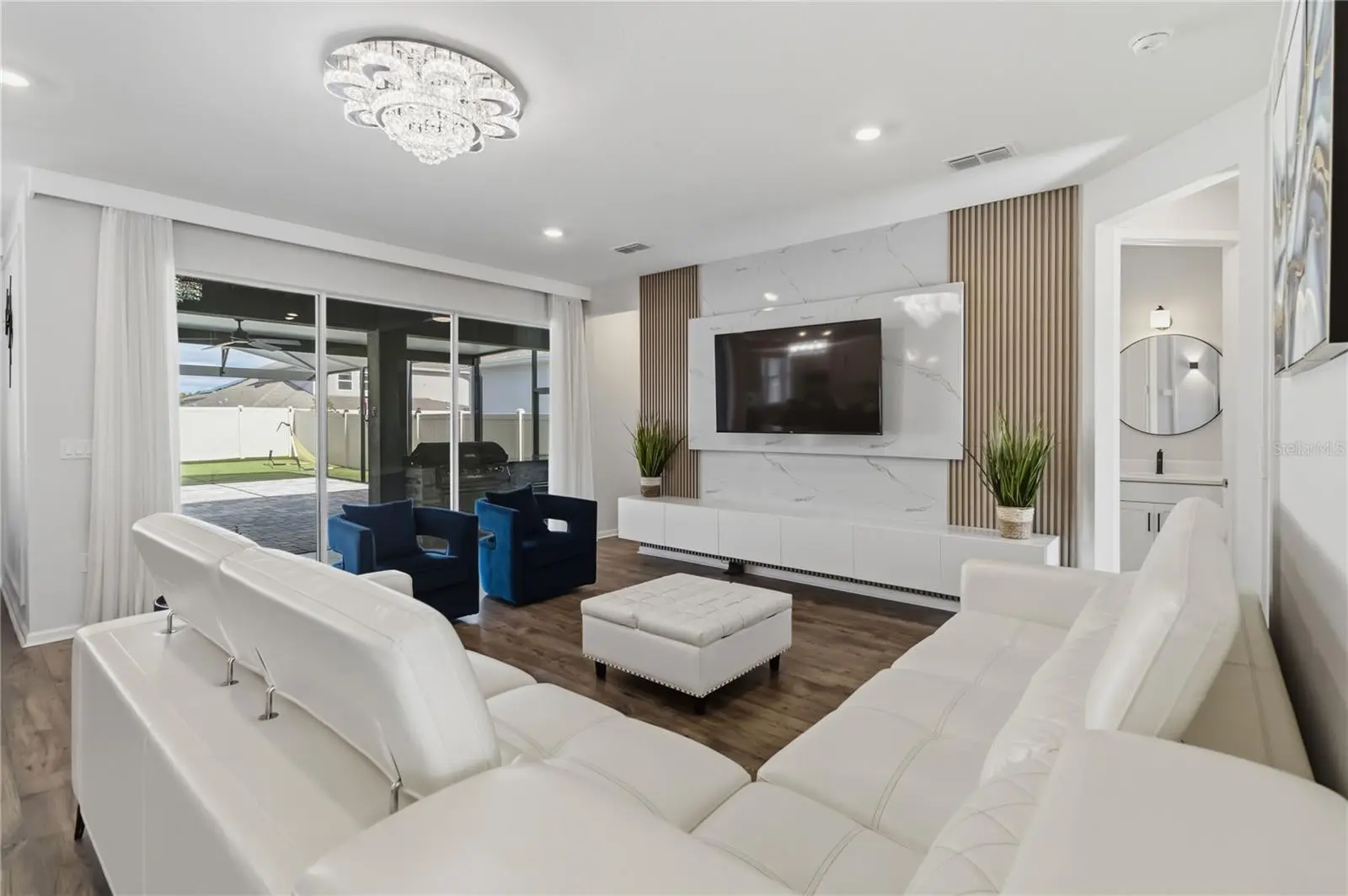 4519 Lions Gate Avenue, FL