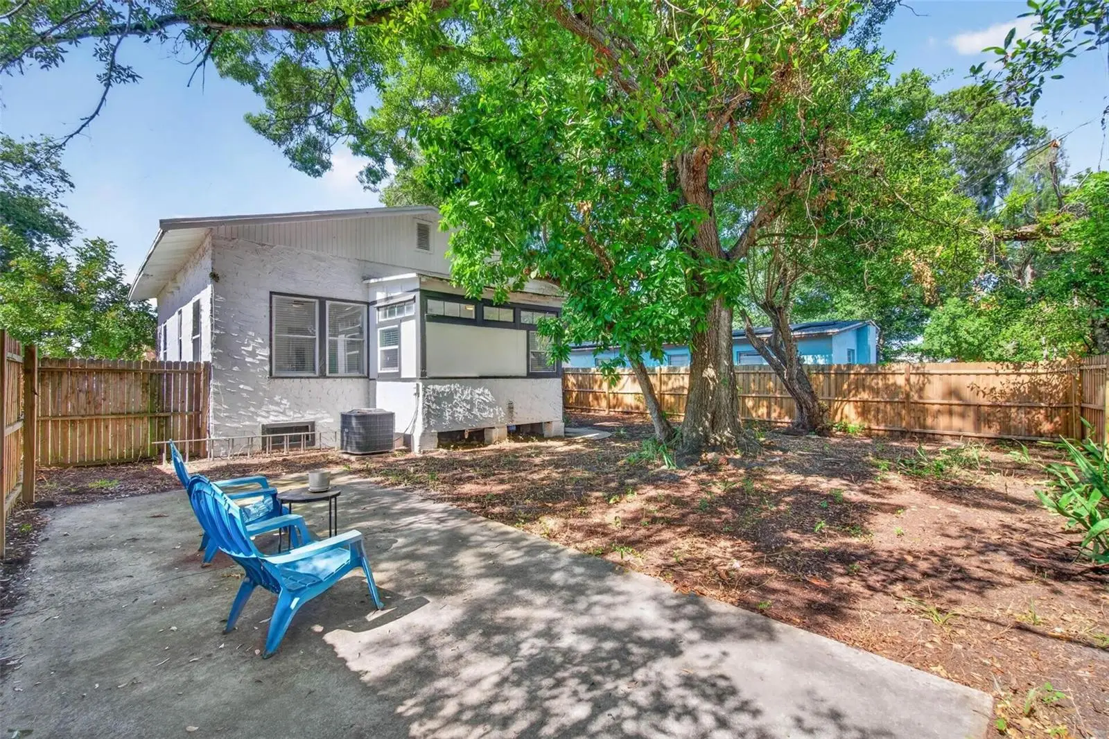 4556 Yarmouth Avenue, FL