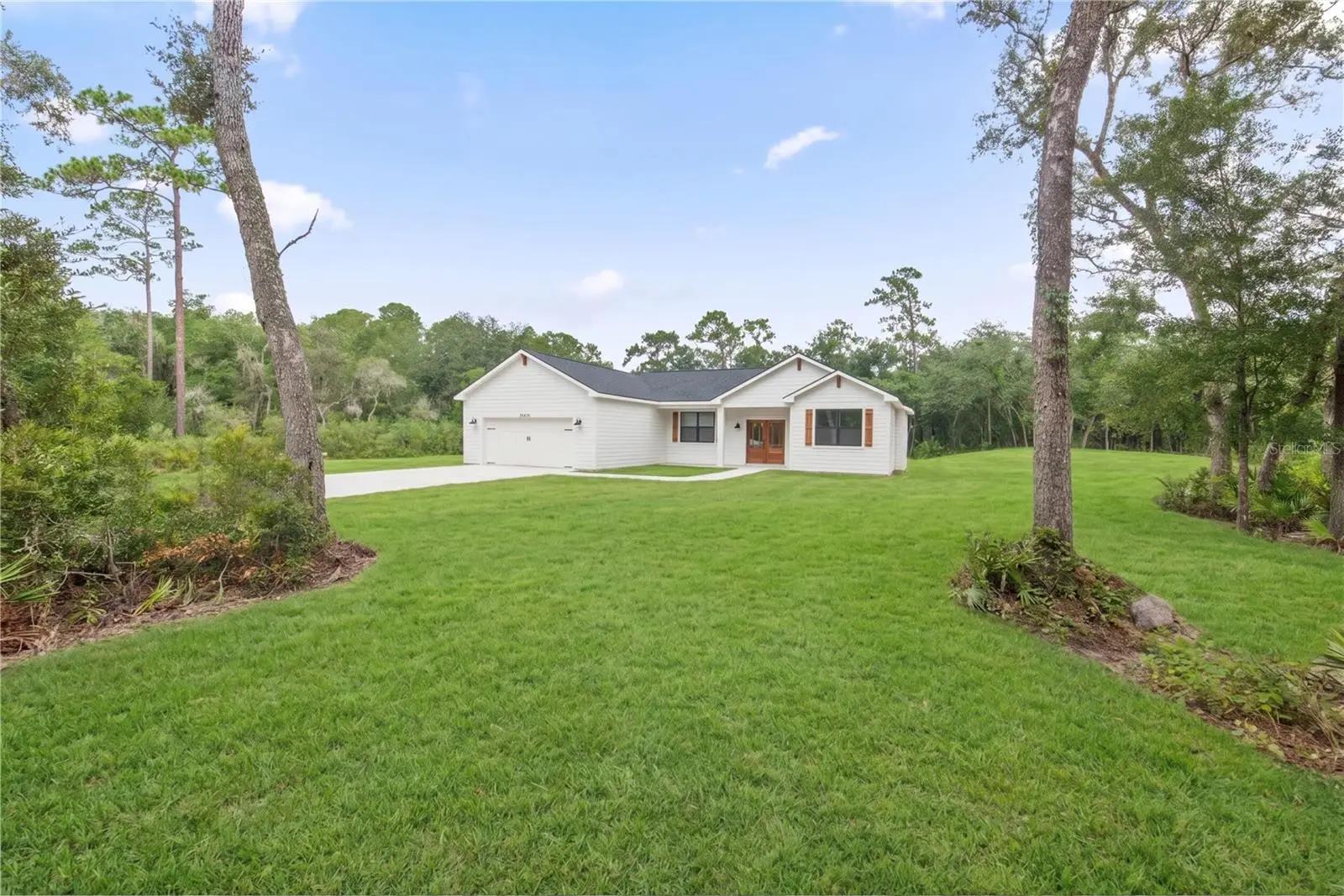 35425 Nutmeg Drive, FL