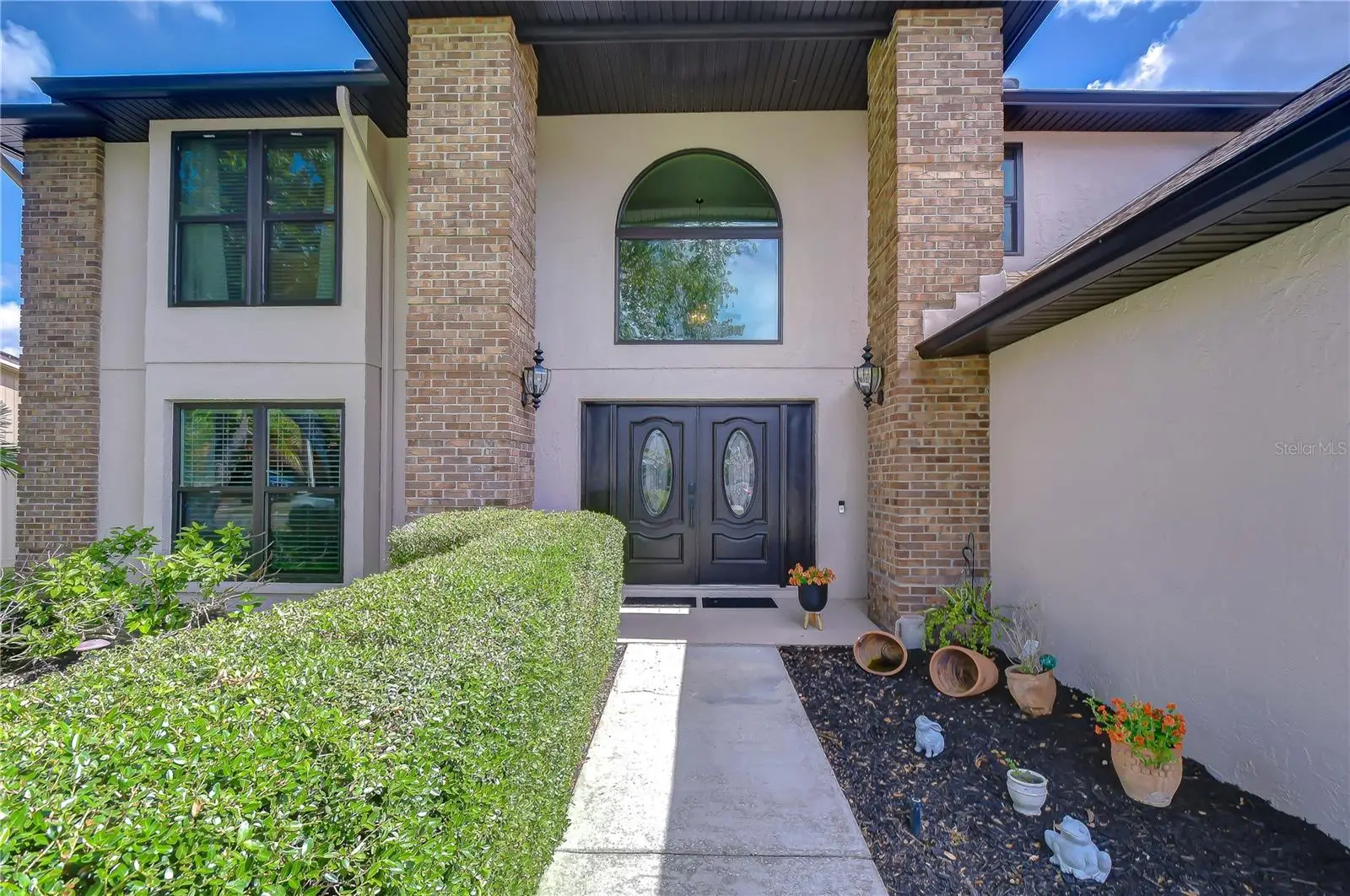 1227 Rainbrook Circle, FL