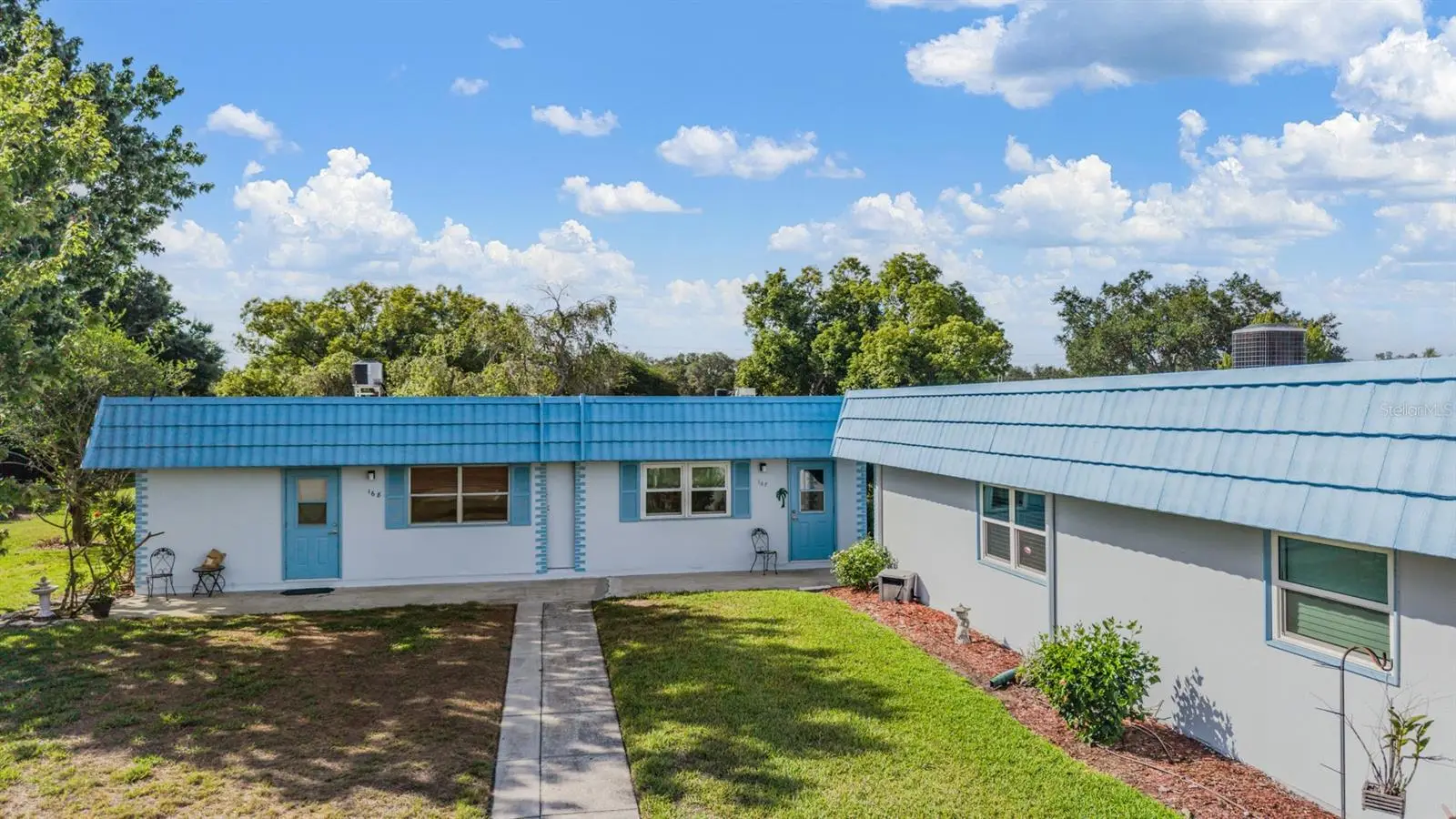 302 Andover Place, FL