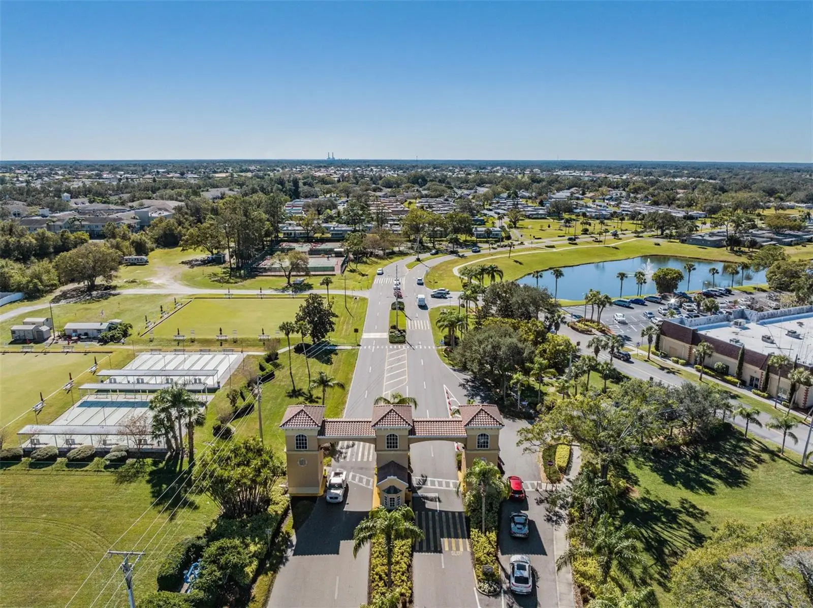302 Andover Place, FL
