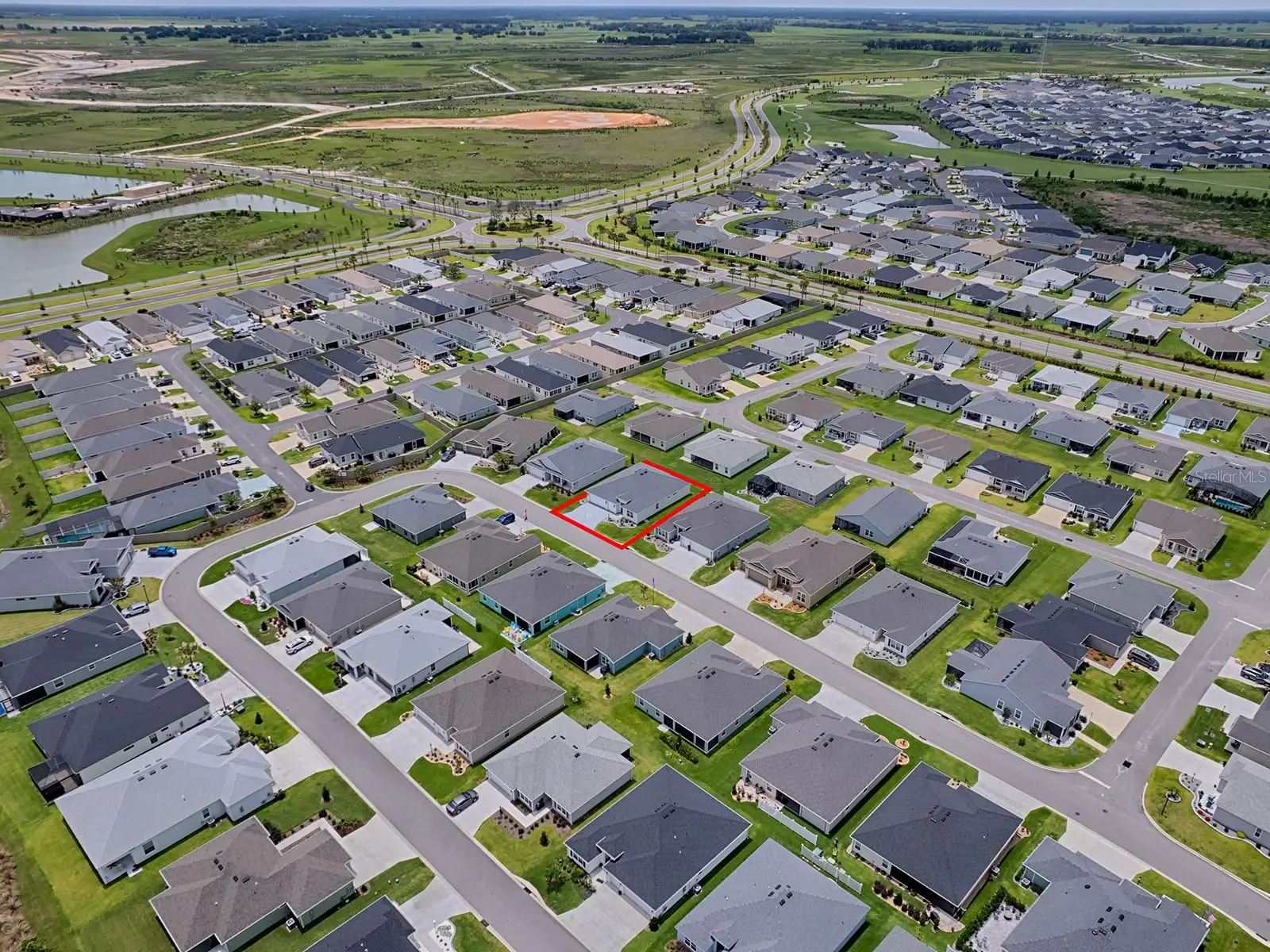 1404 Hearns Loop, FL