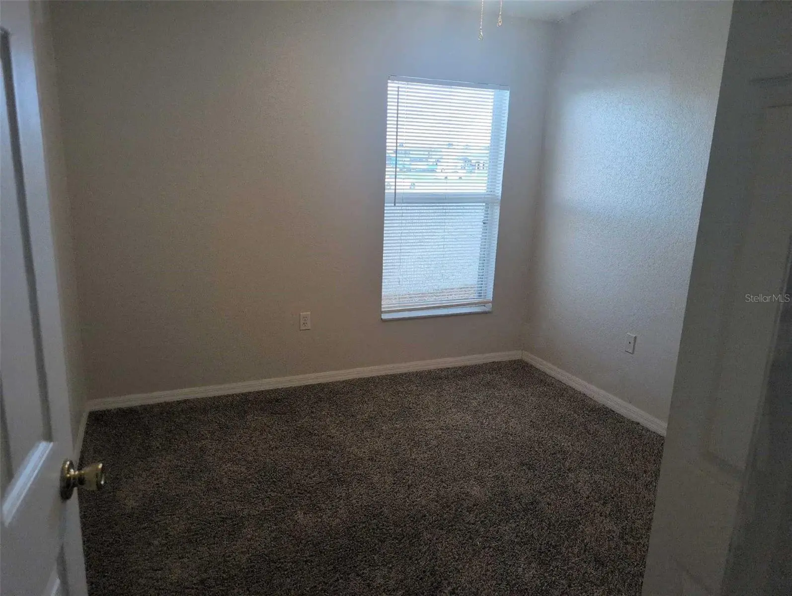 2145 Sandy Hook, FL