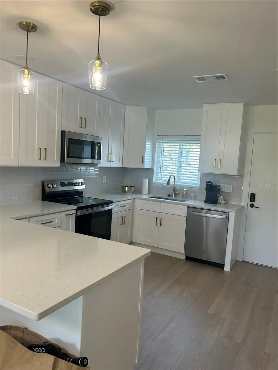 1624 Stickney Point Road, FL