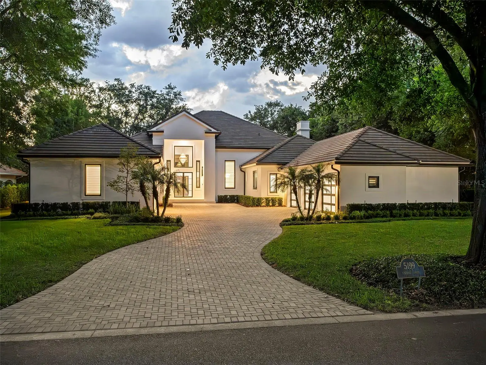 5199 Latrobe Dr, FL