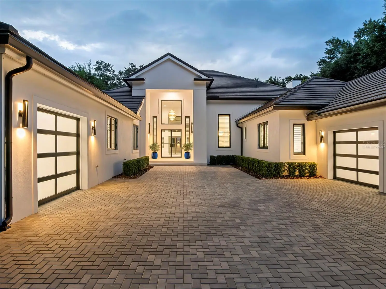 5199 Latrobe Dr, FL