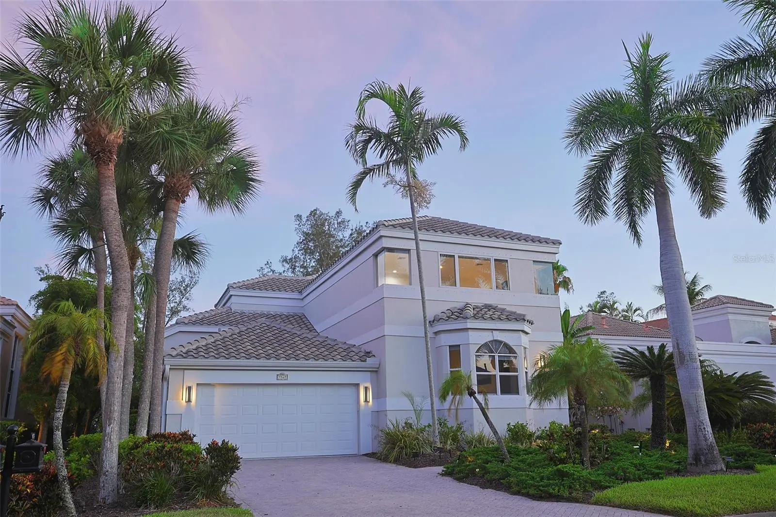 3527 Fair Oaks Lane, FL