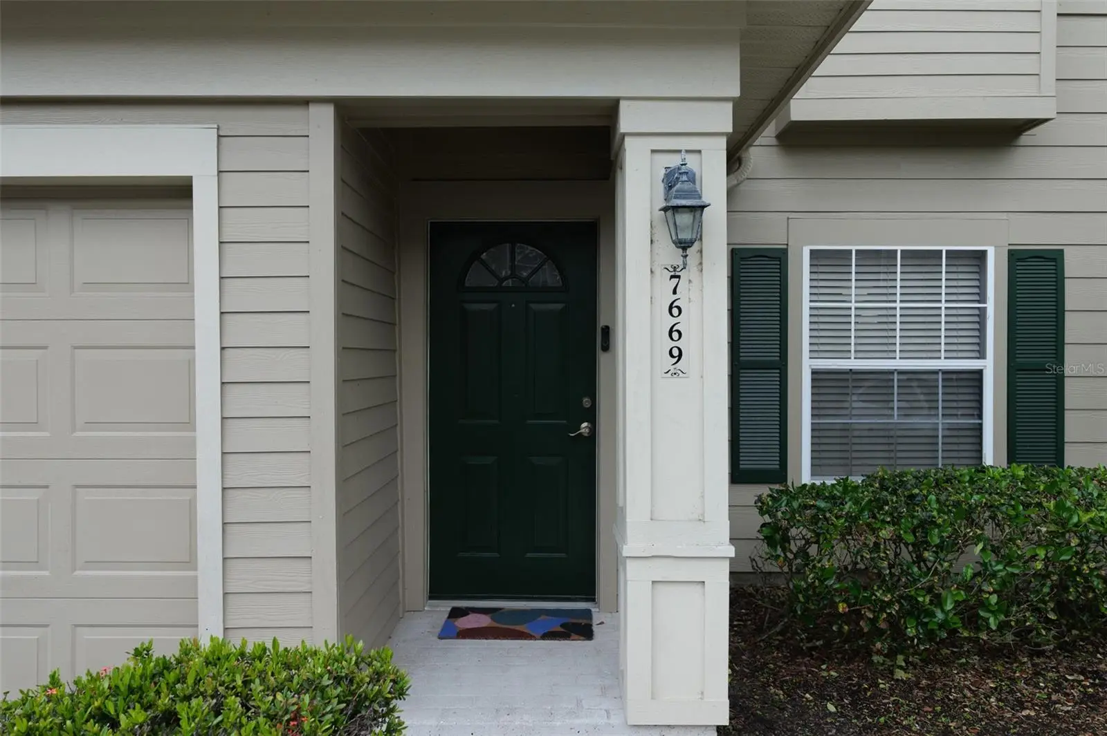 7669 Plantation Circle, FL
