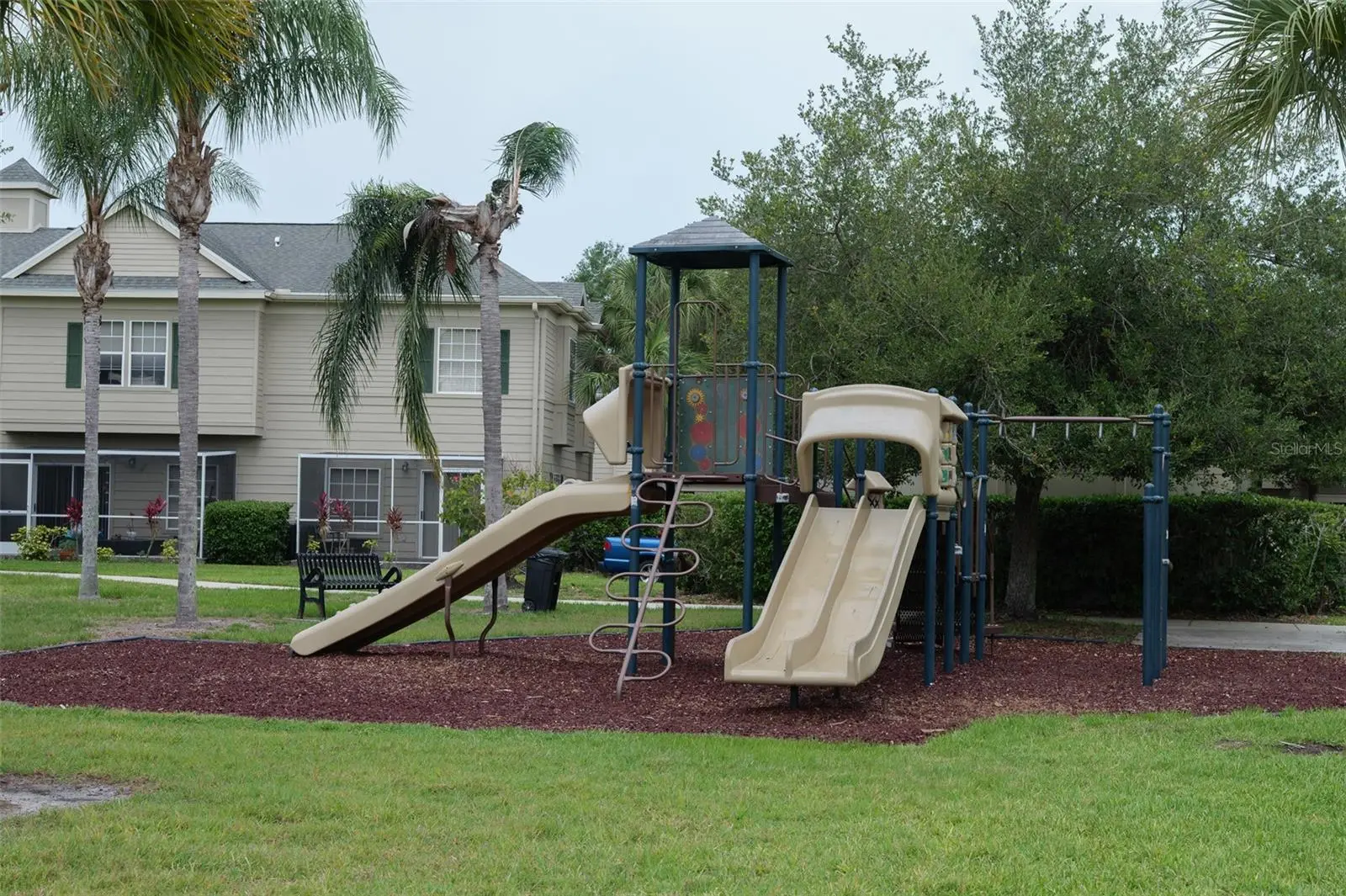 7669 Plantation Circle, FL