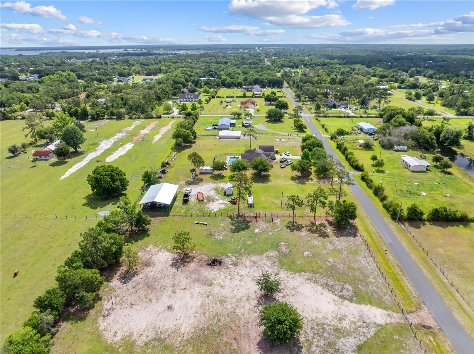 Hunting Lodge Drive, FL
