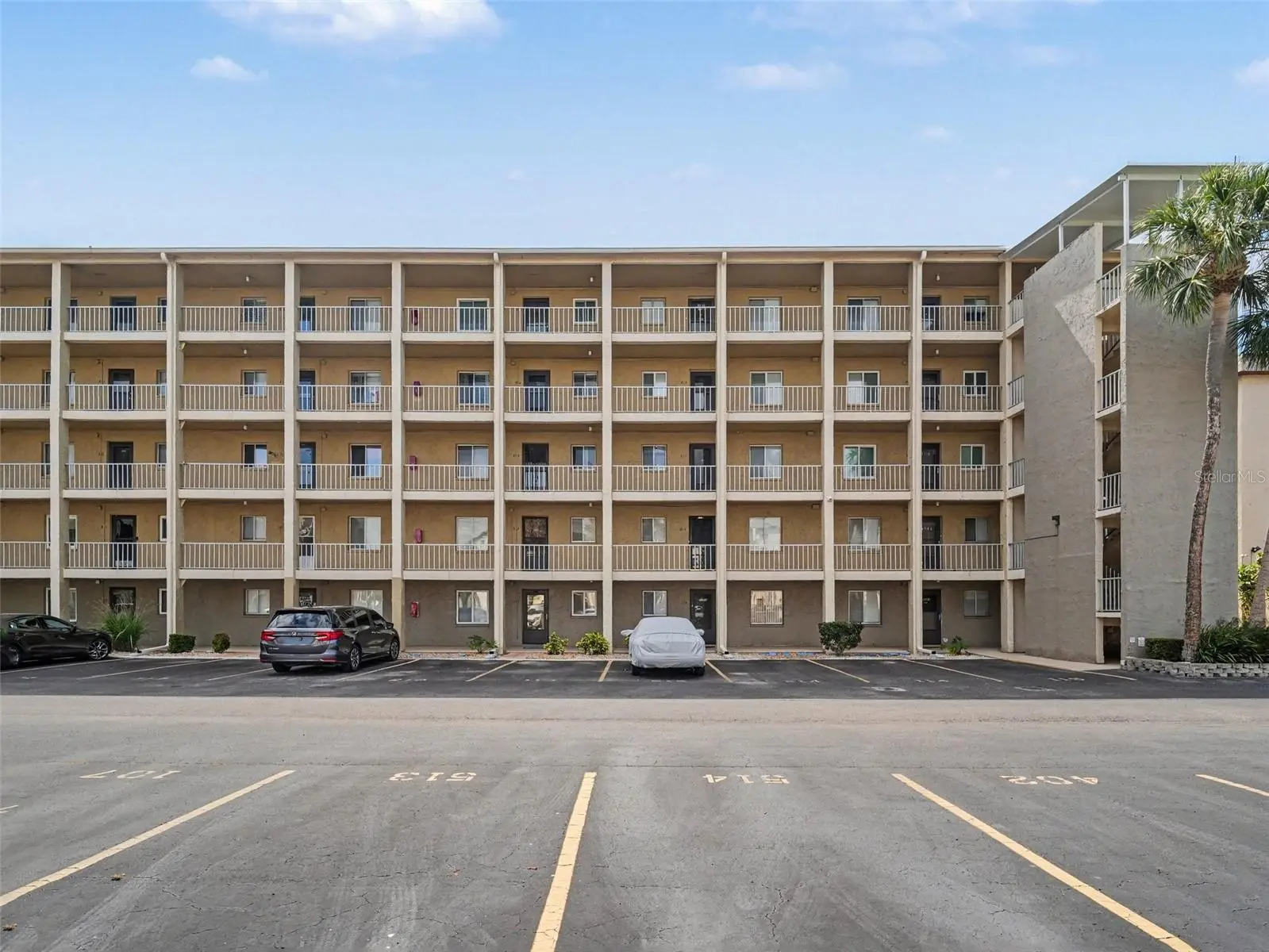 3801 Lake Bayshore Drive, FL