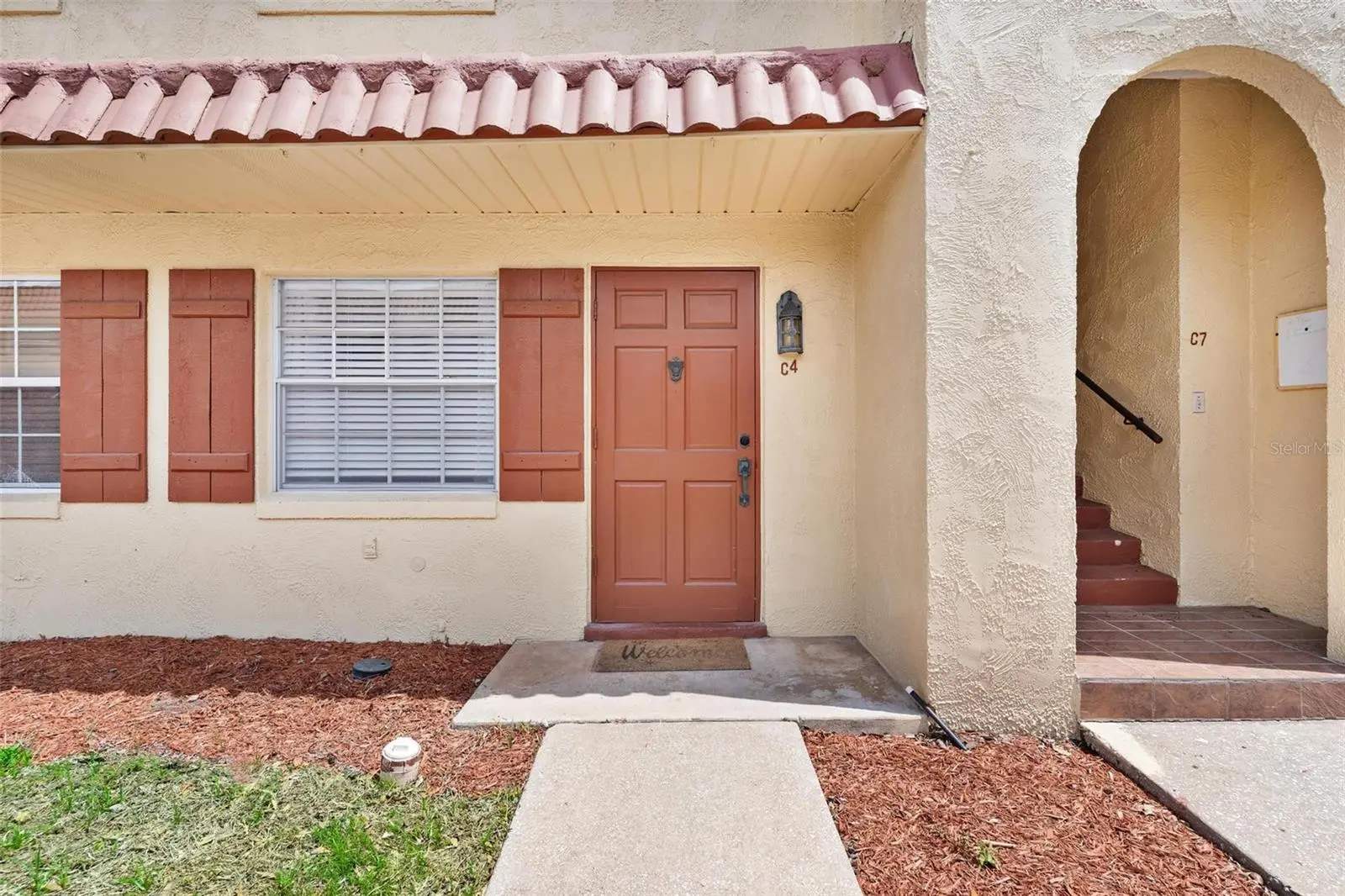 1112 Main Street, FL