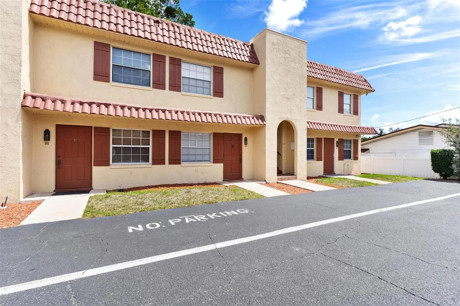 1112 Main Street, FL