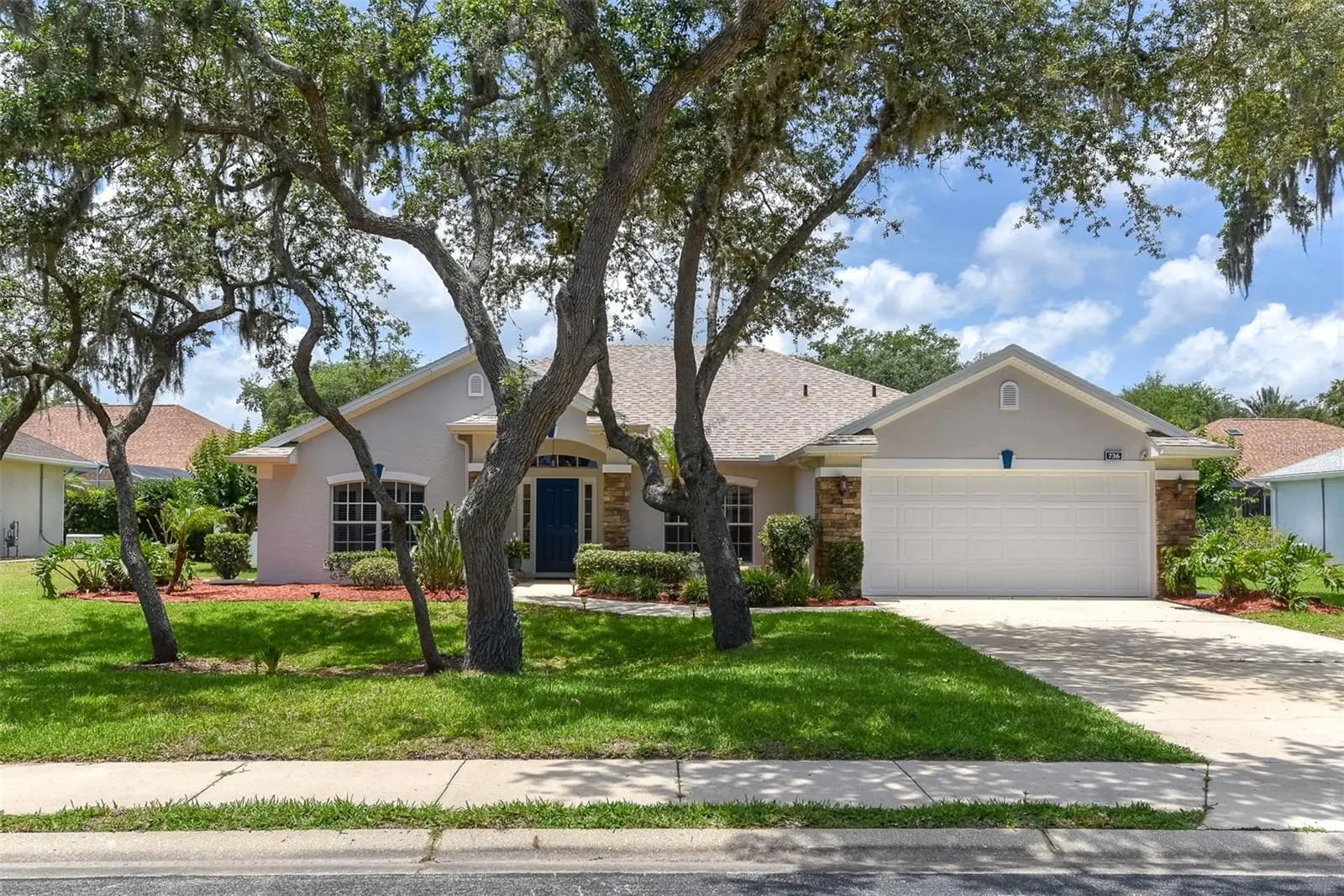 736 Aldenwood Trail, FL